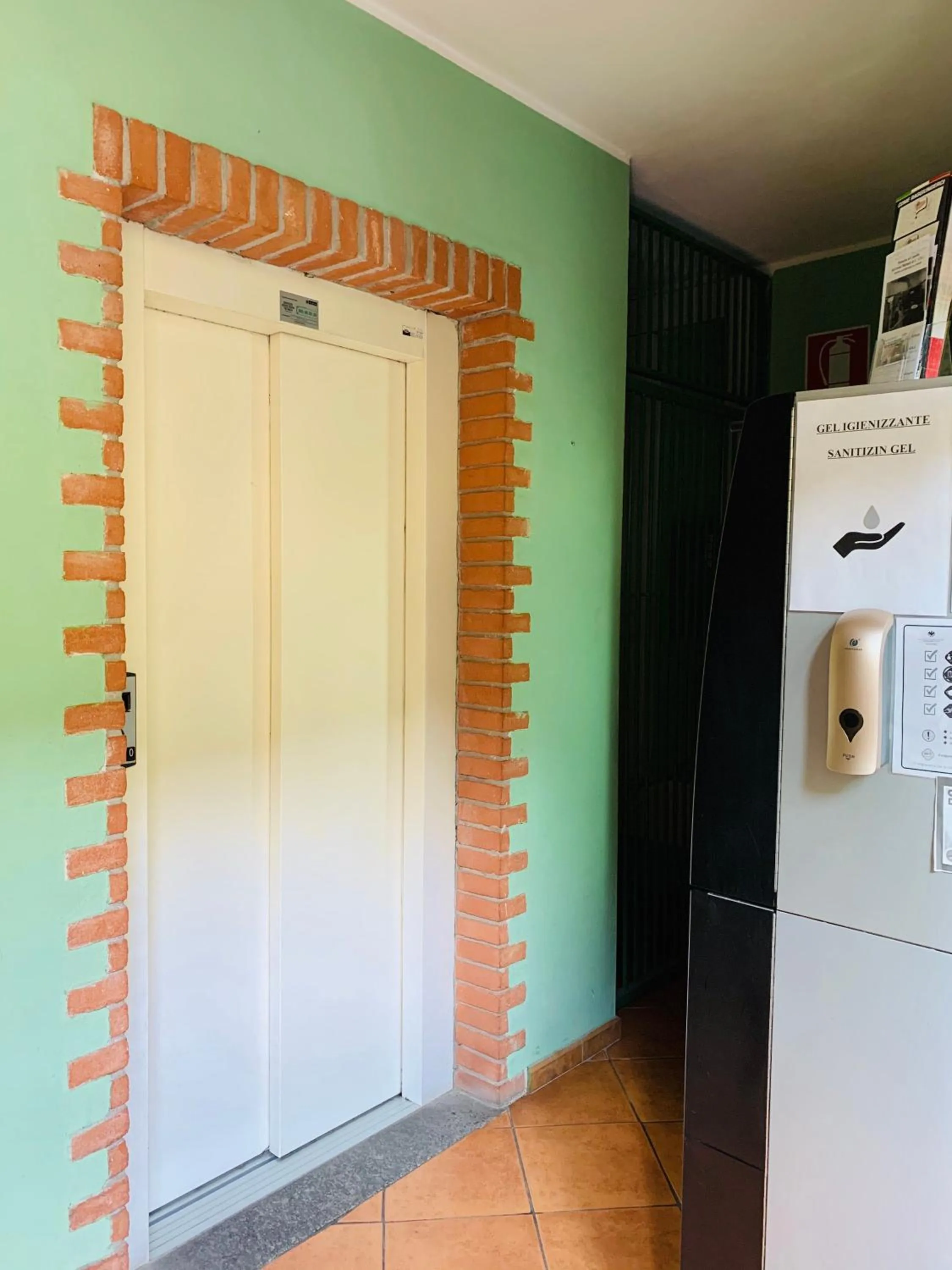 Logo/Certificate/Sign in Residence Corso Monferrato