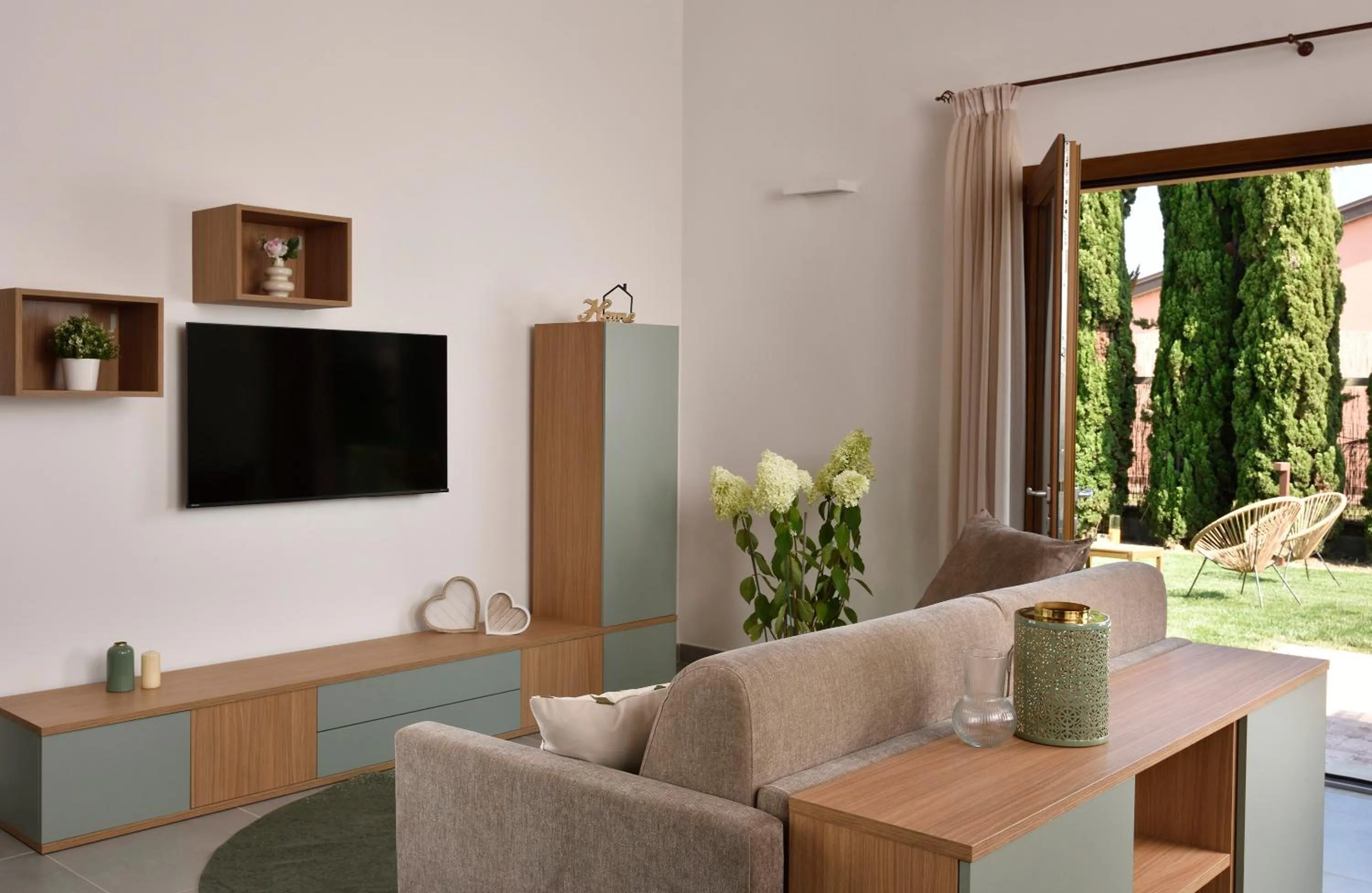 TV and multimedia in Borgo Verde