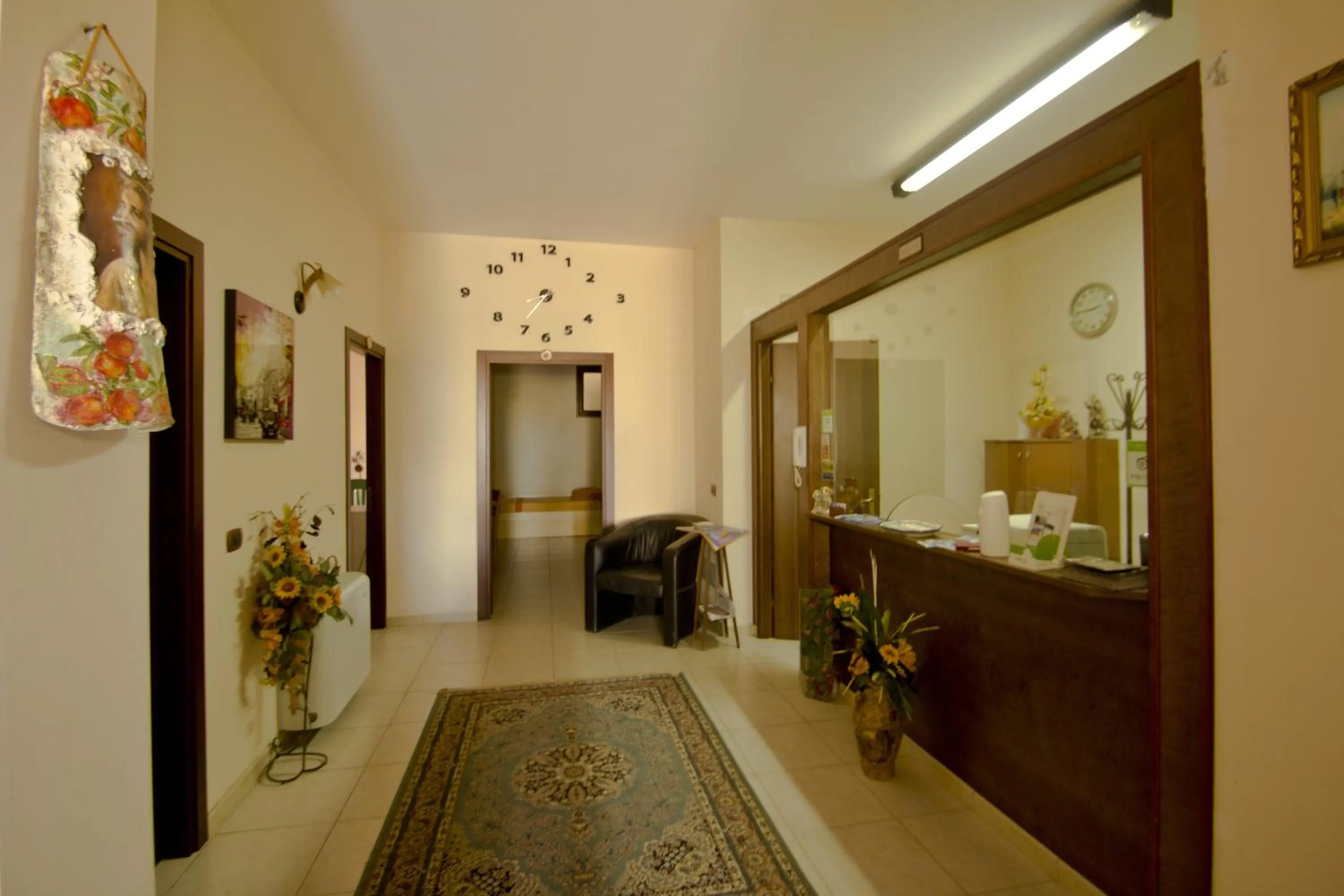 Lobby or reception in Villa Jolanda & Carmelo