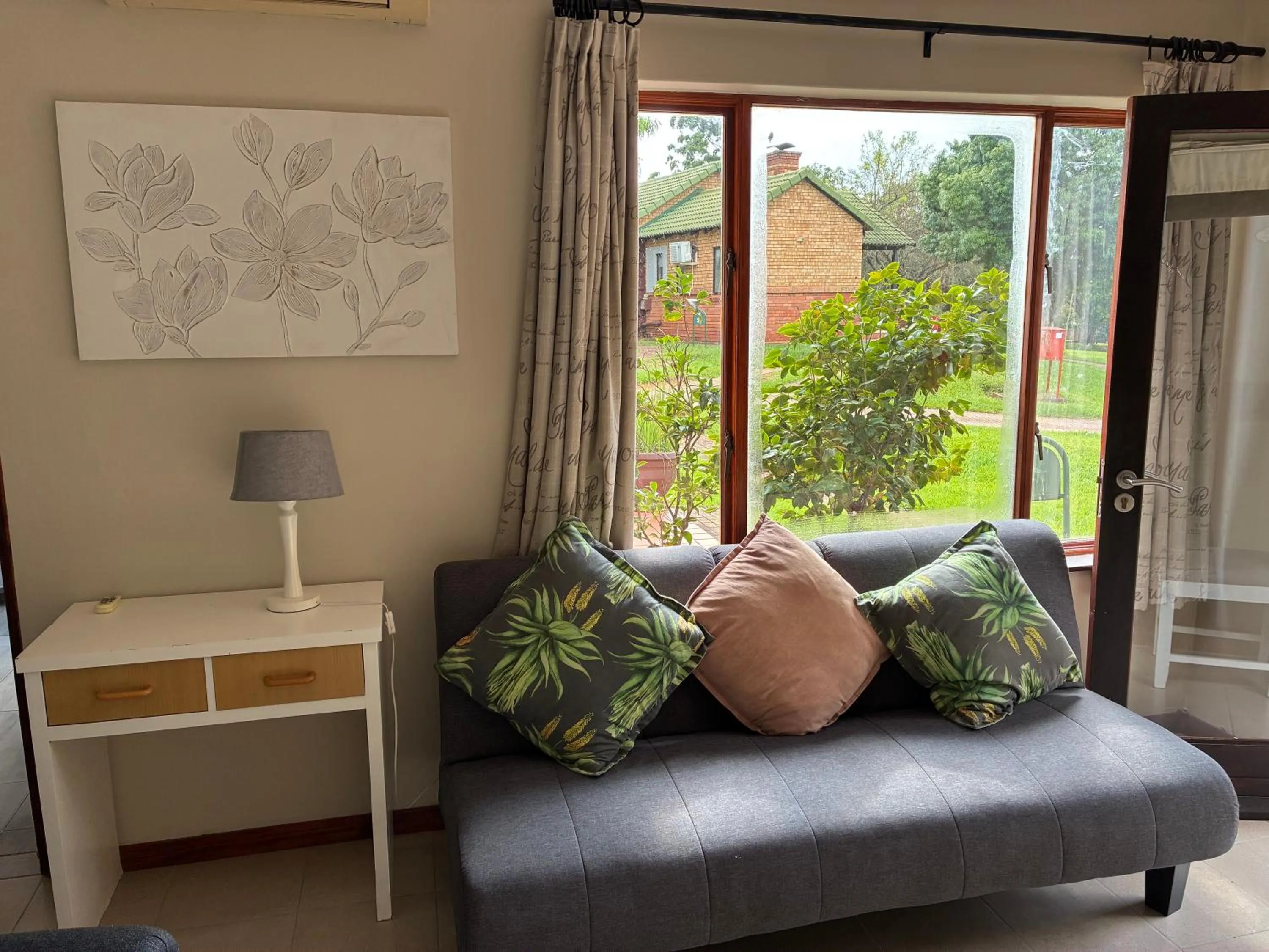 Thyme Inn on Greenway