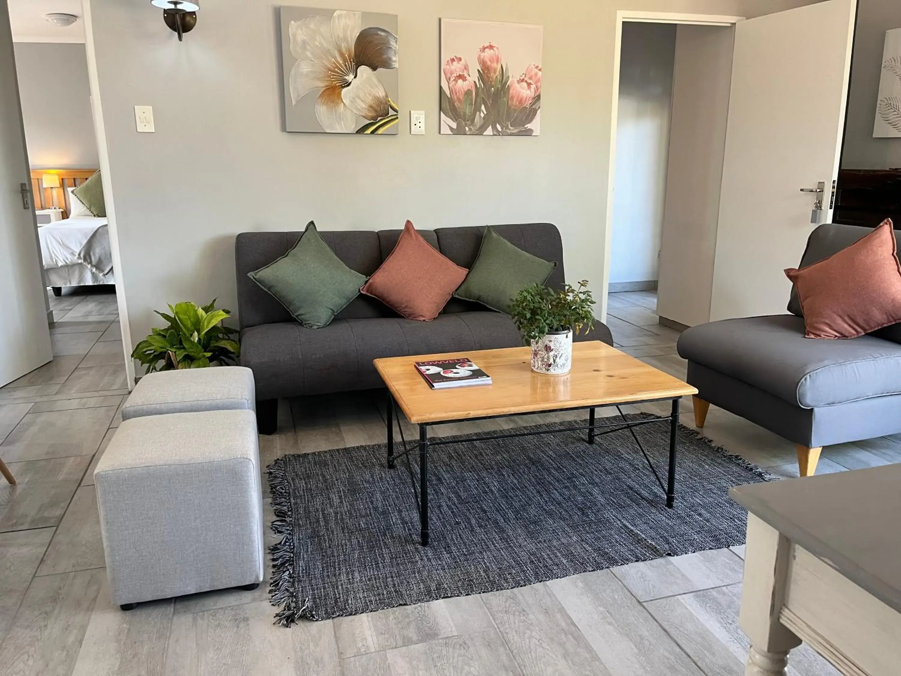 Standard Chalet in Thyme Inn on Greenway Standard Chalet in Thyme Inn on Greenway