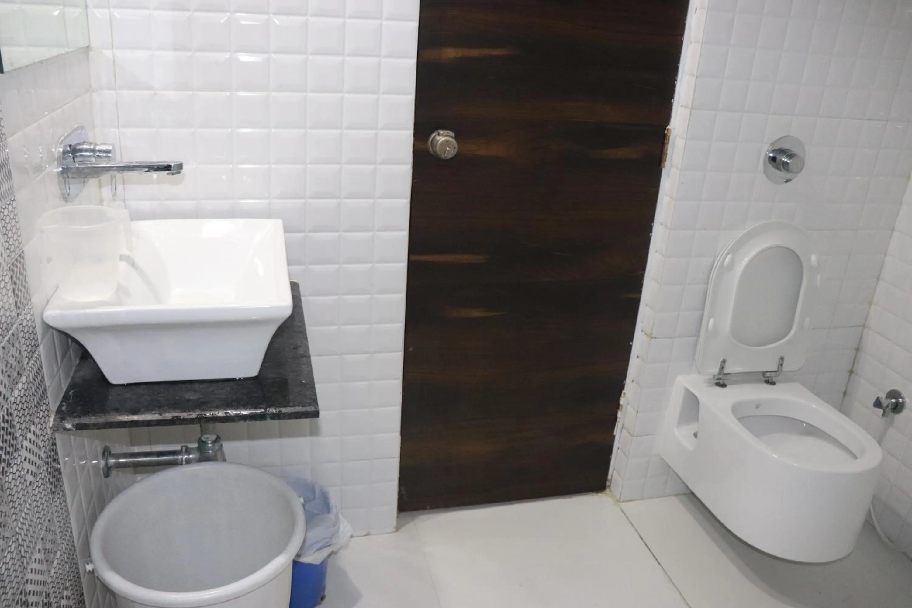 Bathroom in Hotel Venkateshwar