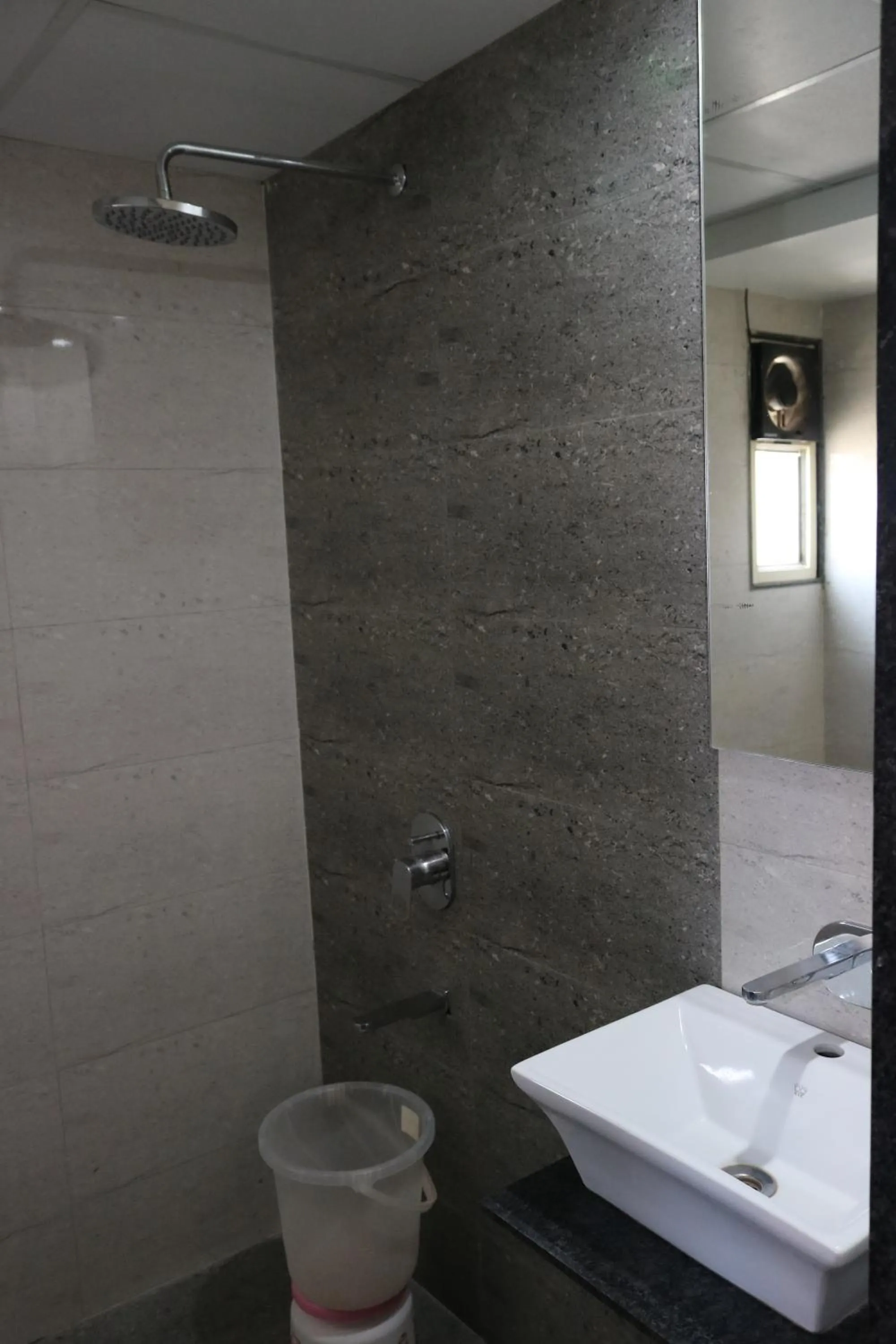 Bathroom in Hotel Venkateshwar