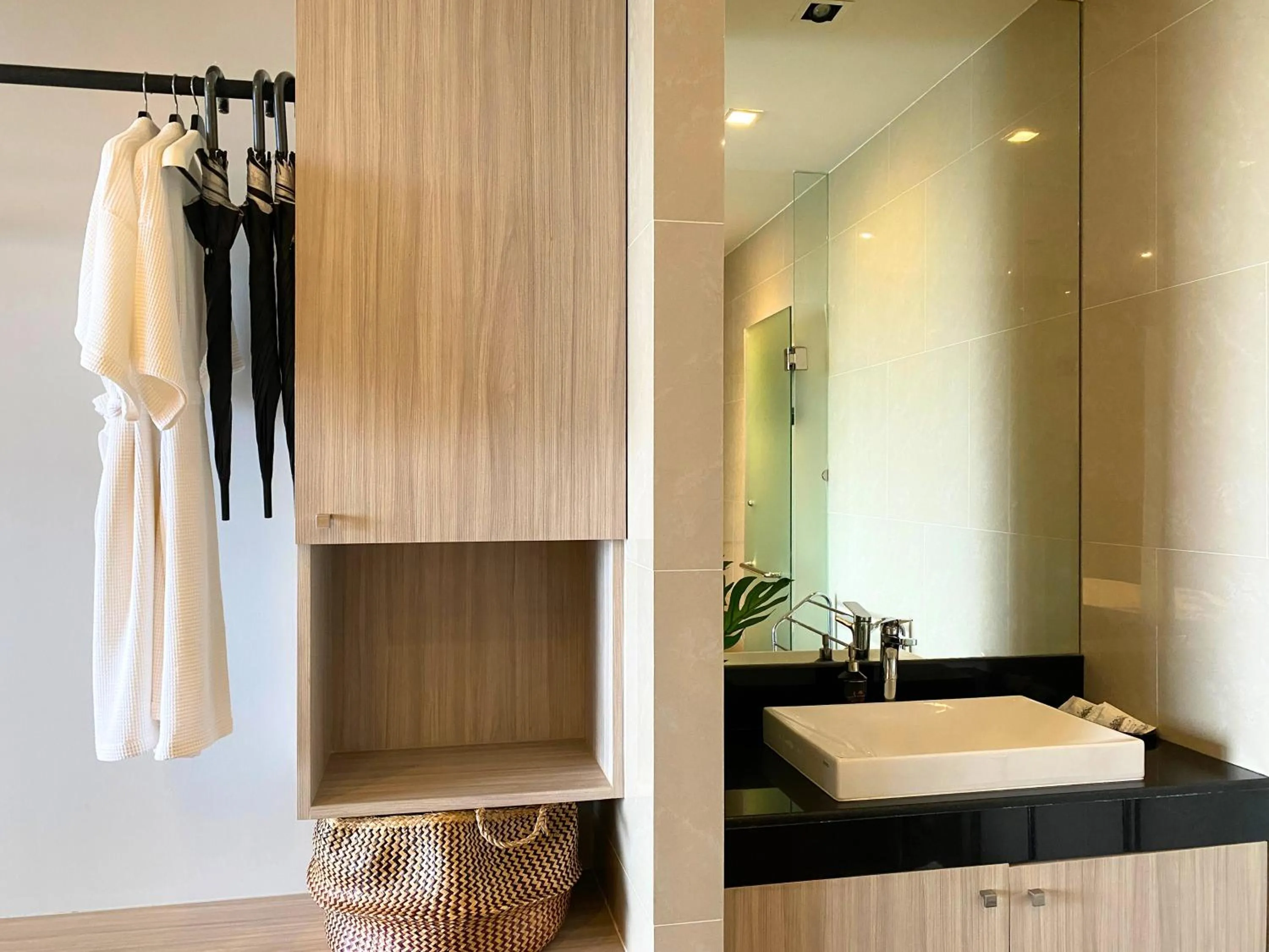 Bathroom in Phuket View Coffee and Resort