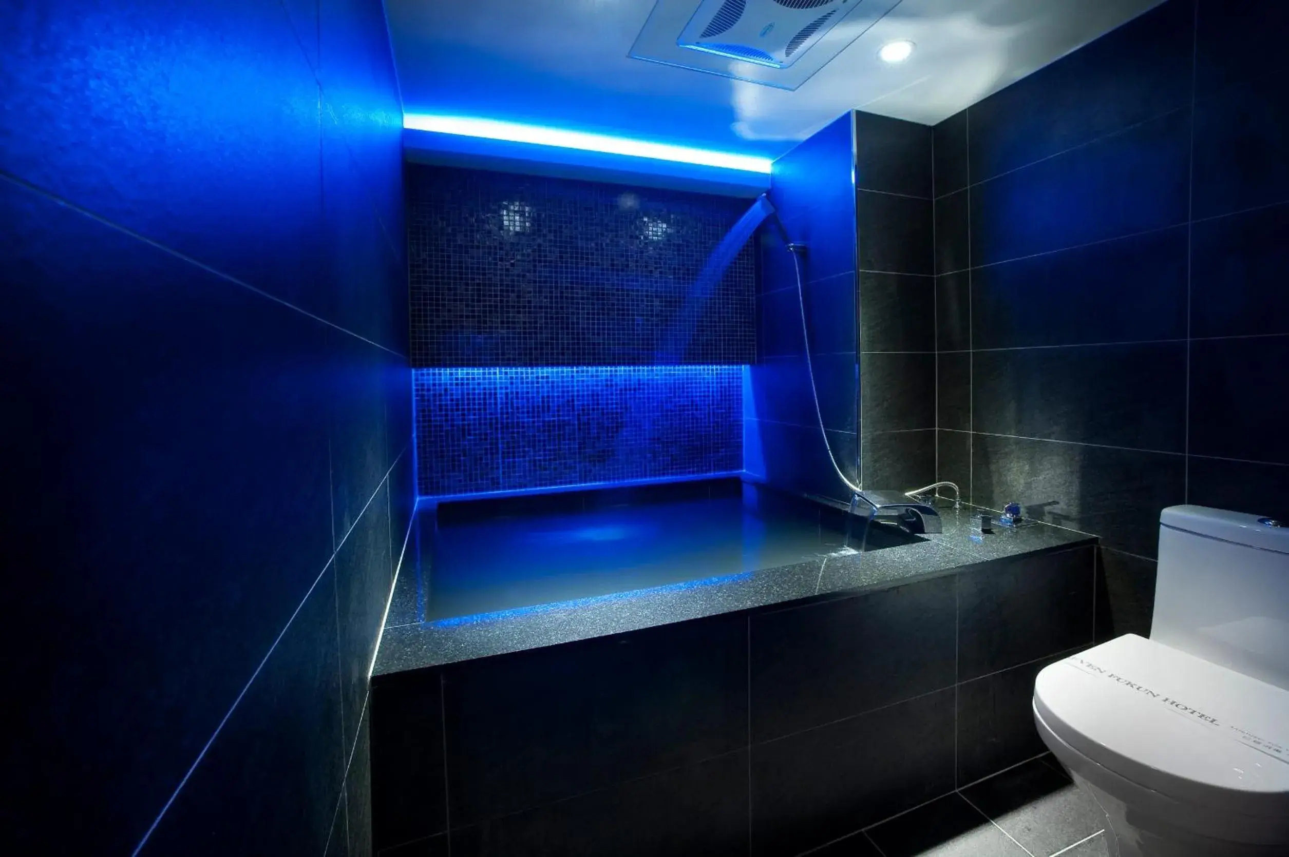 Bathroom in Seven Fukun Hotel Bathroom in Seven Fukun Hotel