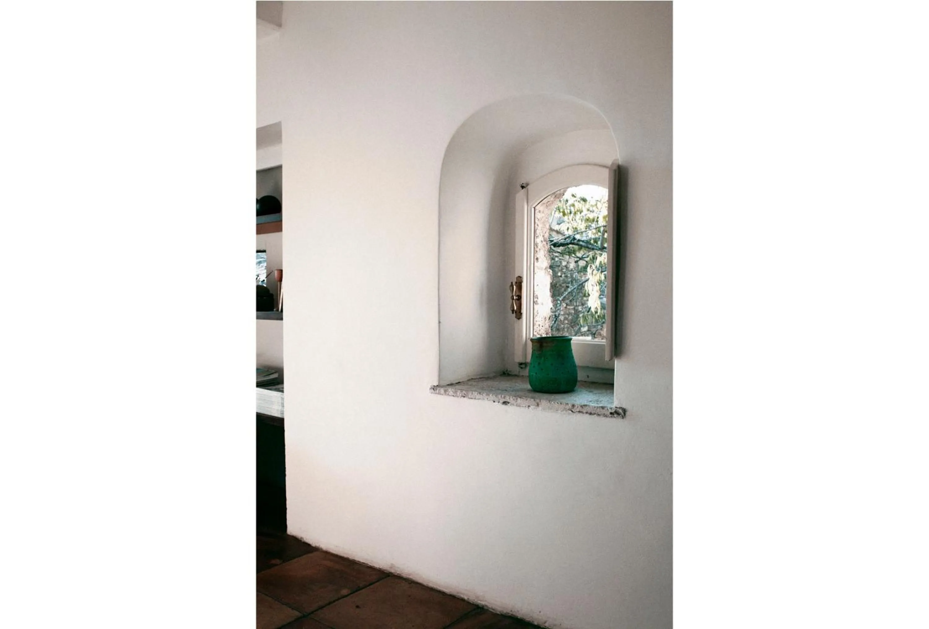 Decorative detail in Albergo Diffuso Crispolti