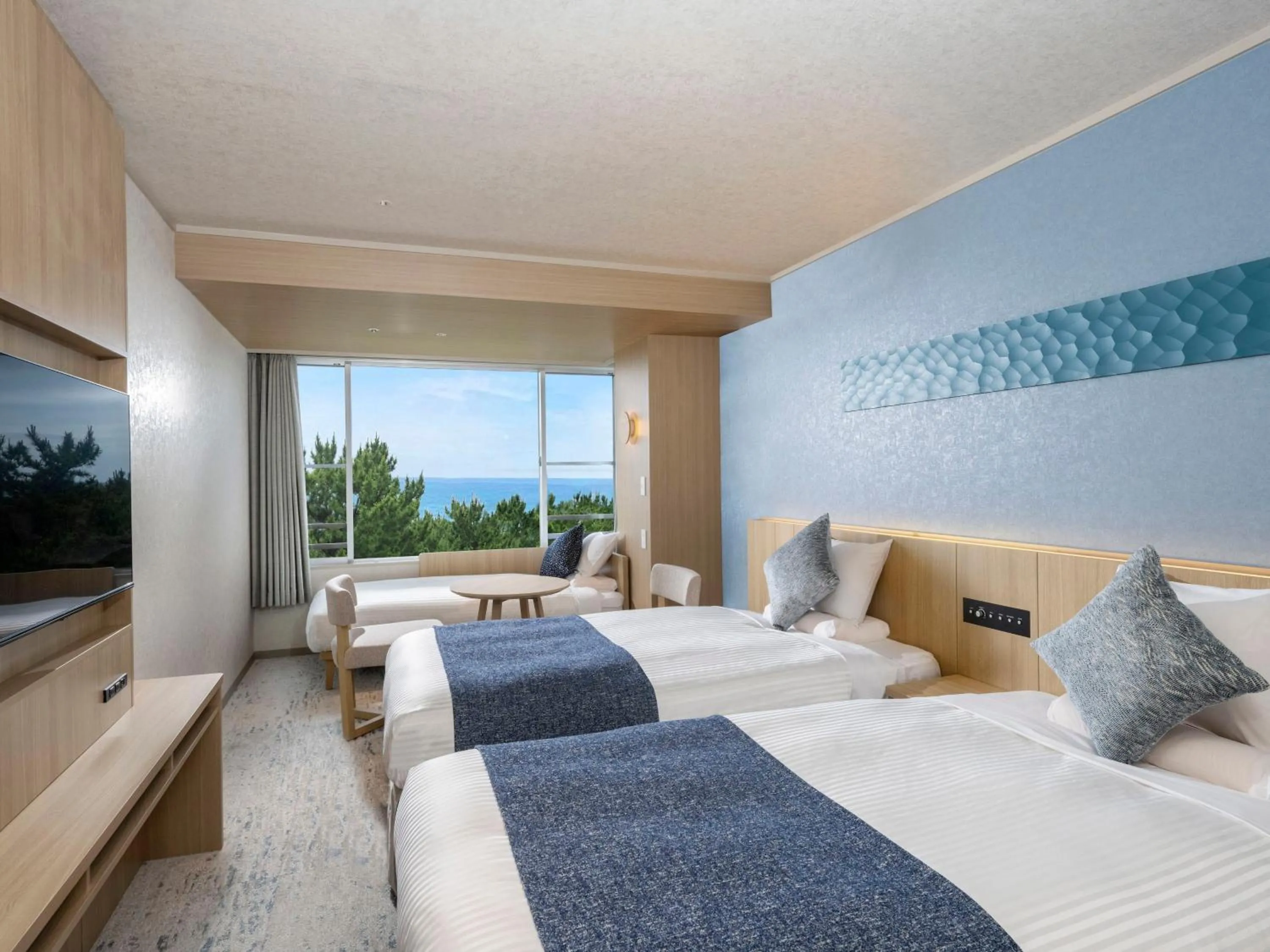 Photo of the whole room, Bed in KAMENOI HOTEL Kamogawa