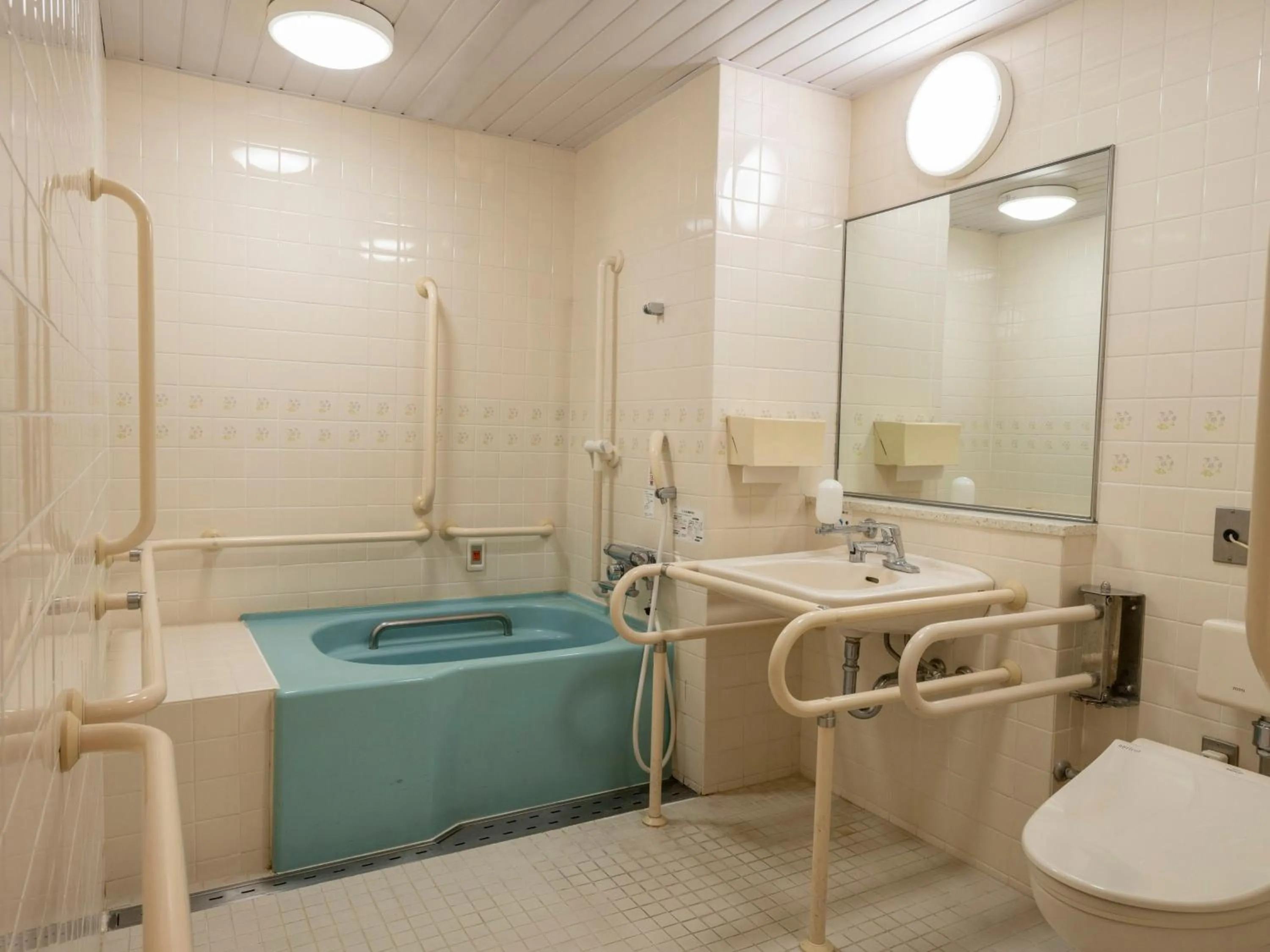 Photo of the whole room in KAMENOI HOTEL Kamogawa