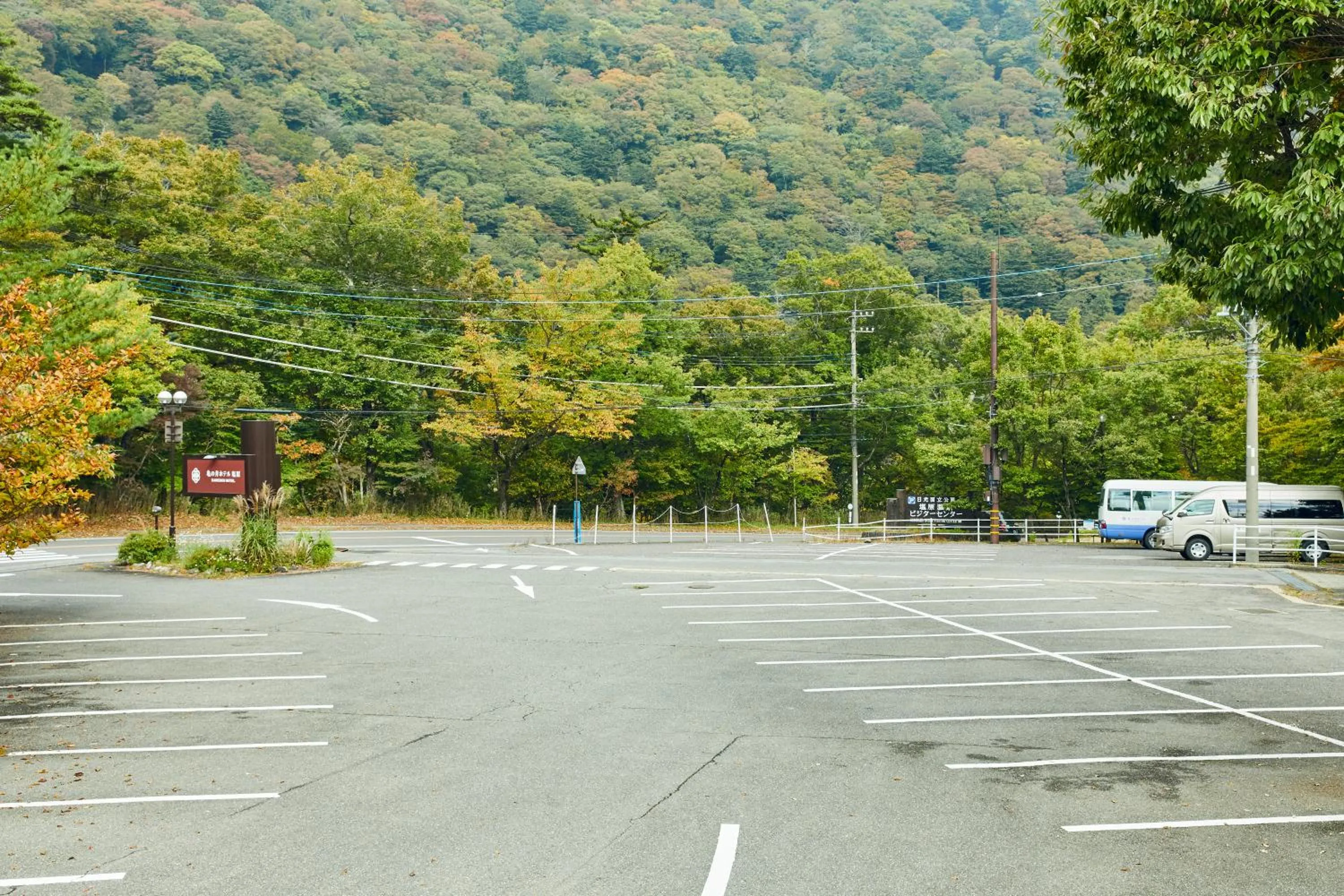 Parking in KAMENOI HOTEL SHIOBARA Dog Friendly Hotel