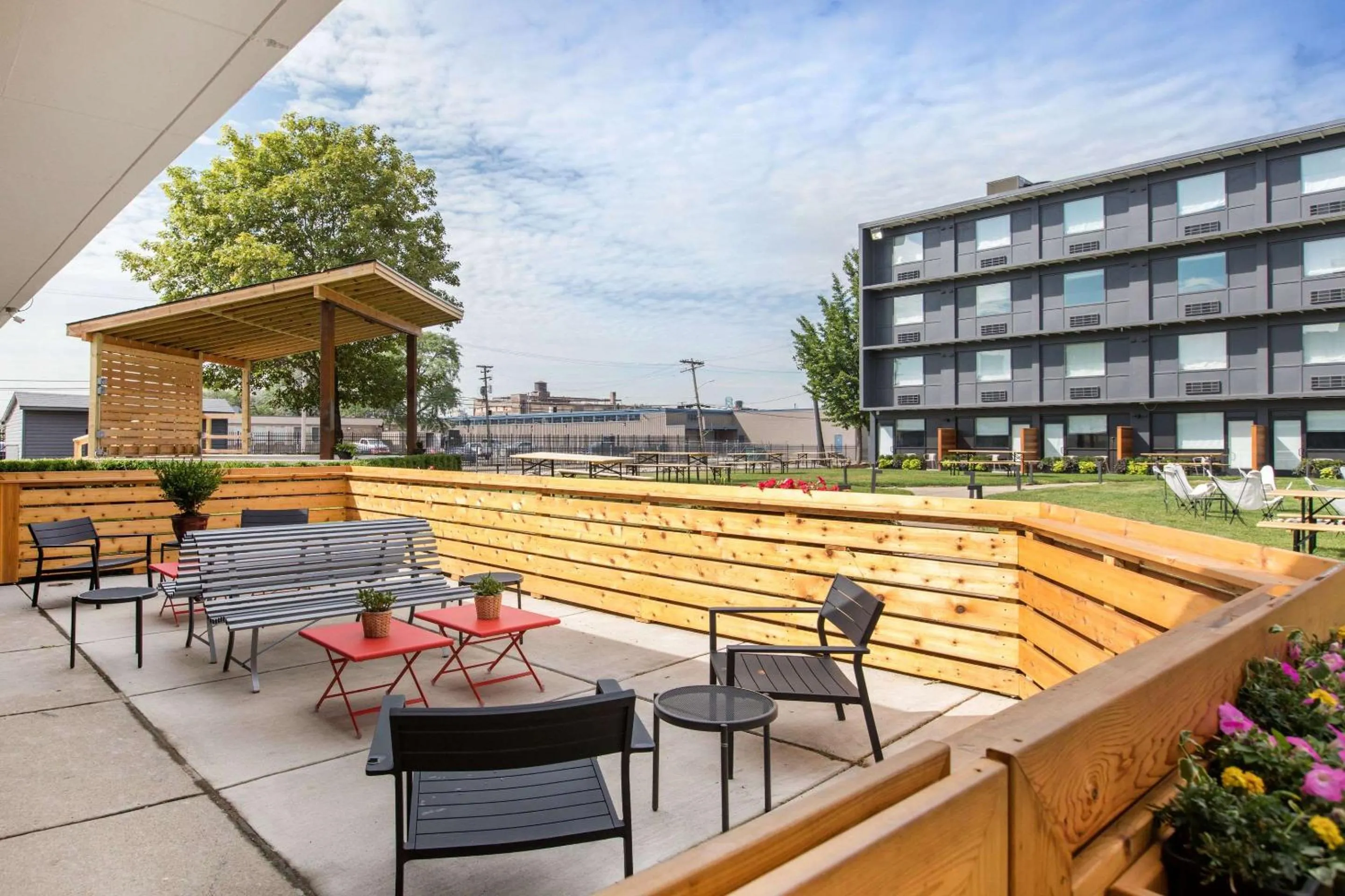 Property building in Trumbull and Porter - Detroit Downtown