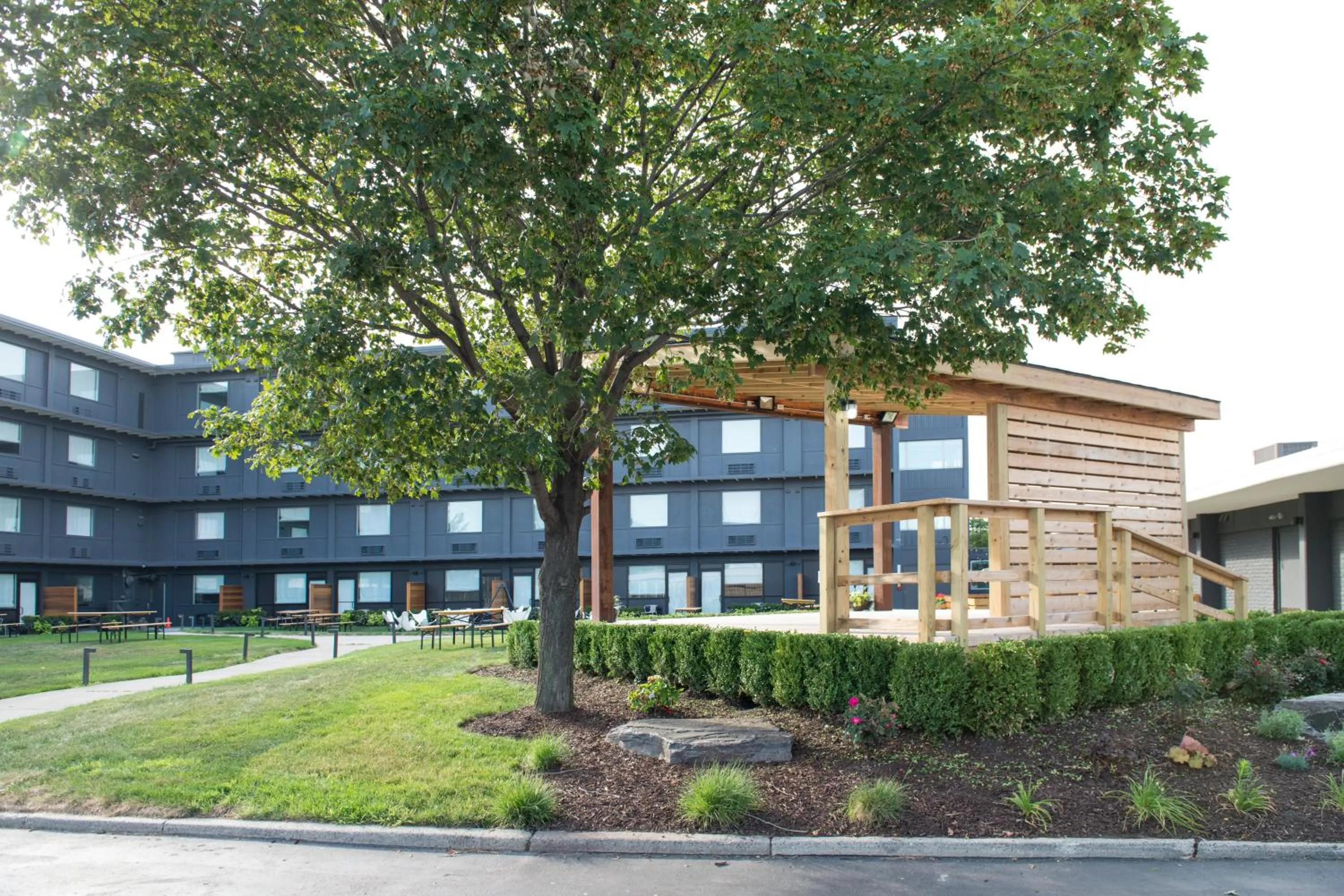 Garden view in Trumbull and Porter - Detroit Downtown