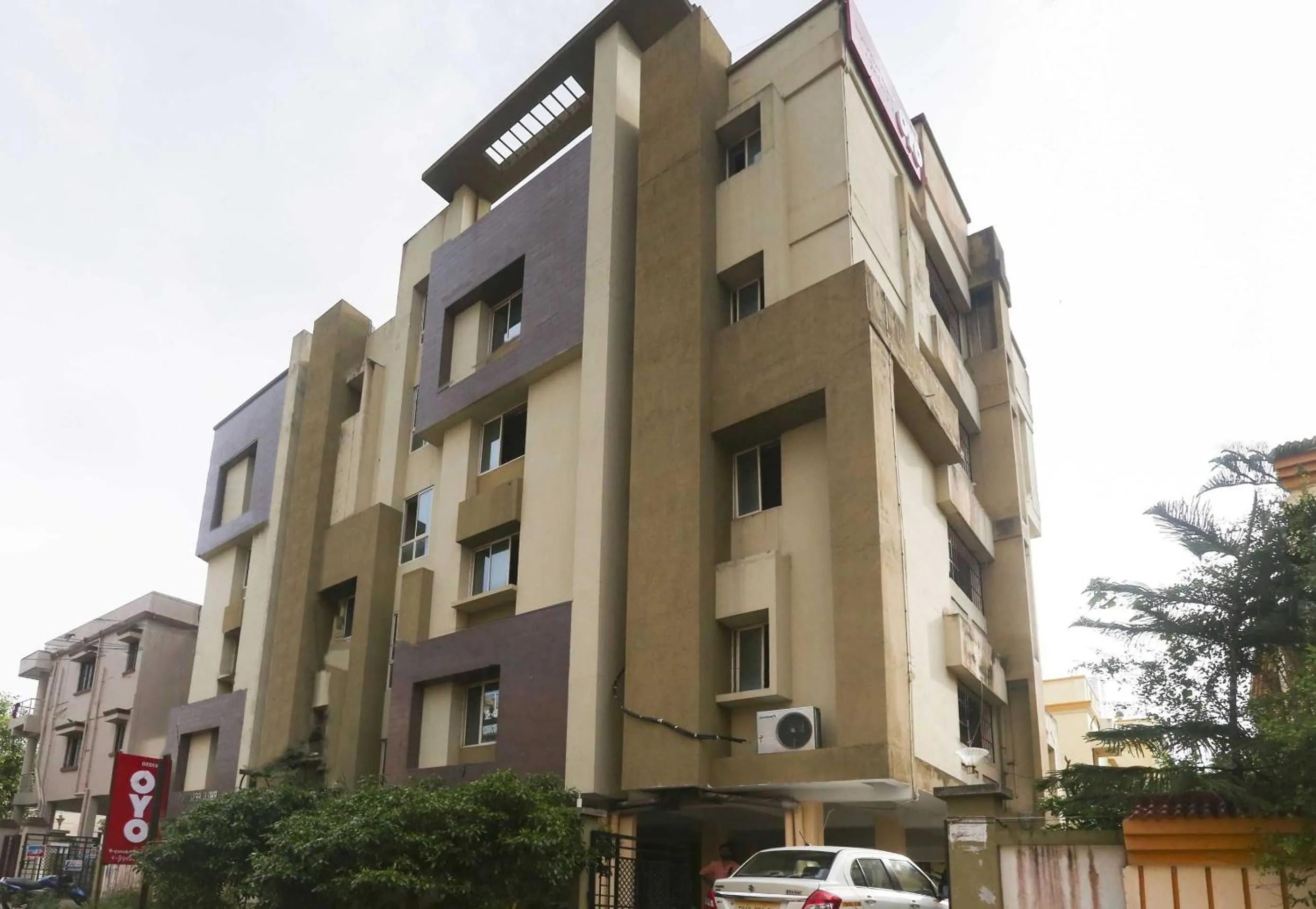 Facade/entrance in Hotel O Avigna Residency