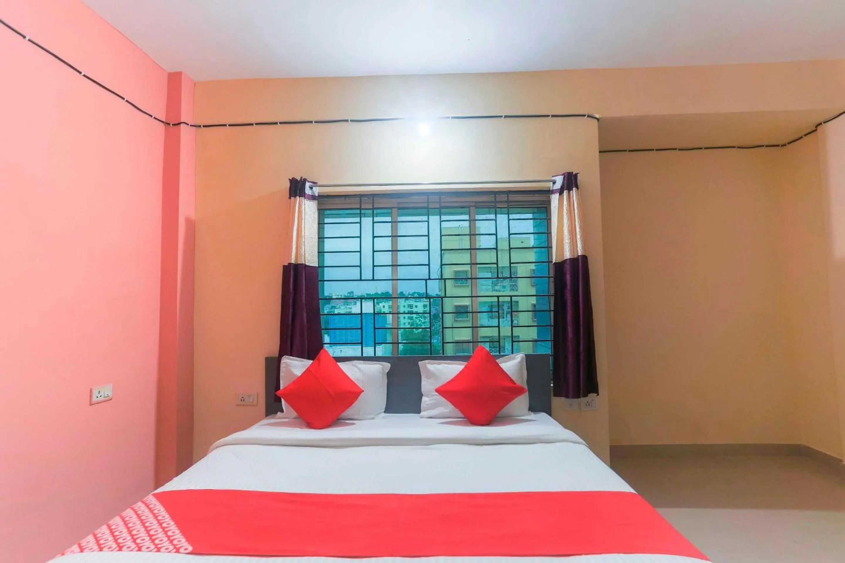 Bedroom, Bed in Hotel O Avigna Residency
