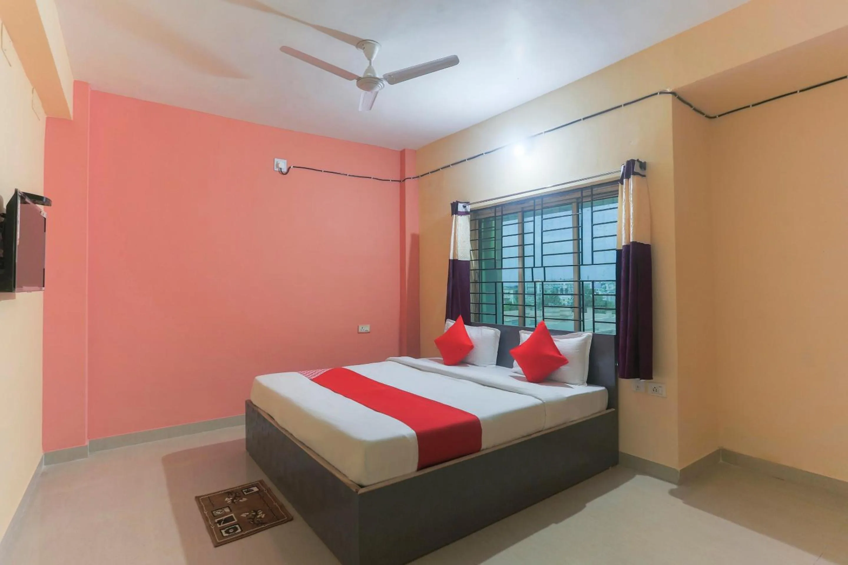 Bedroom, Bed in Hotel O Avigna Residency