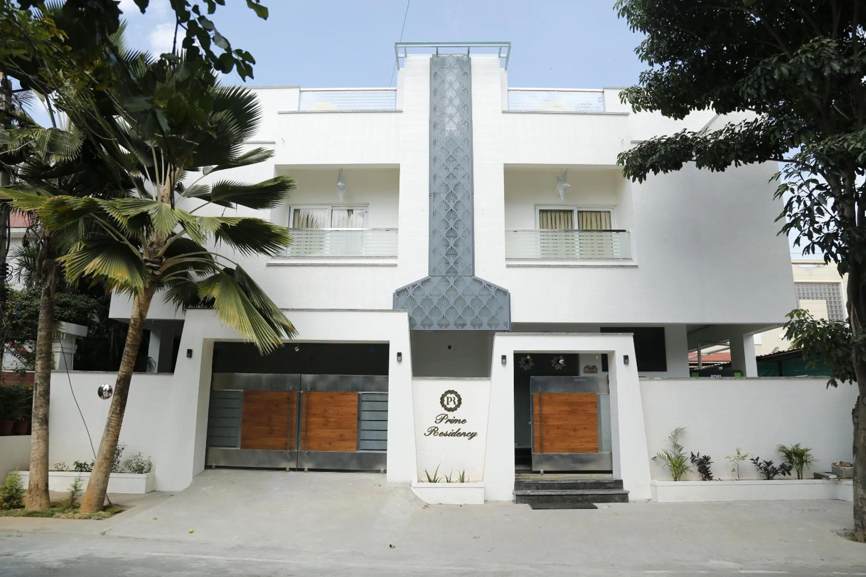 Facade/entrance in Super Collection O Prime Residency
