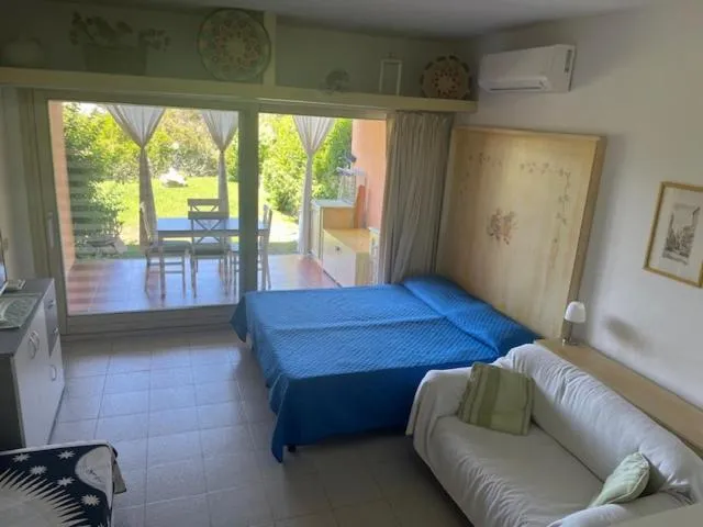 Bed in Porto Coda Cavallo Salina Bamba