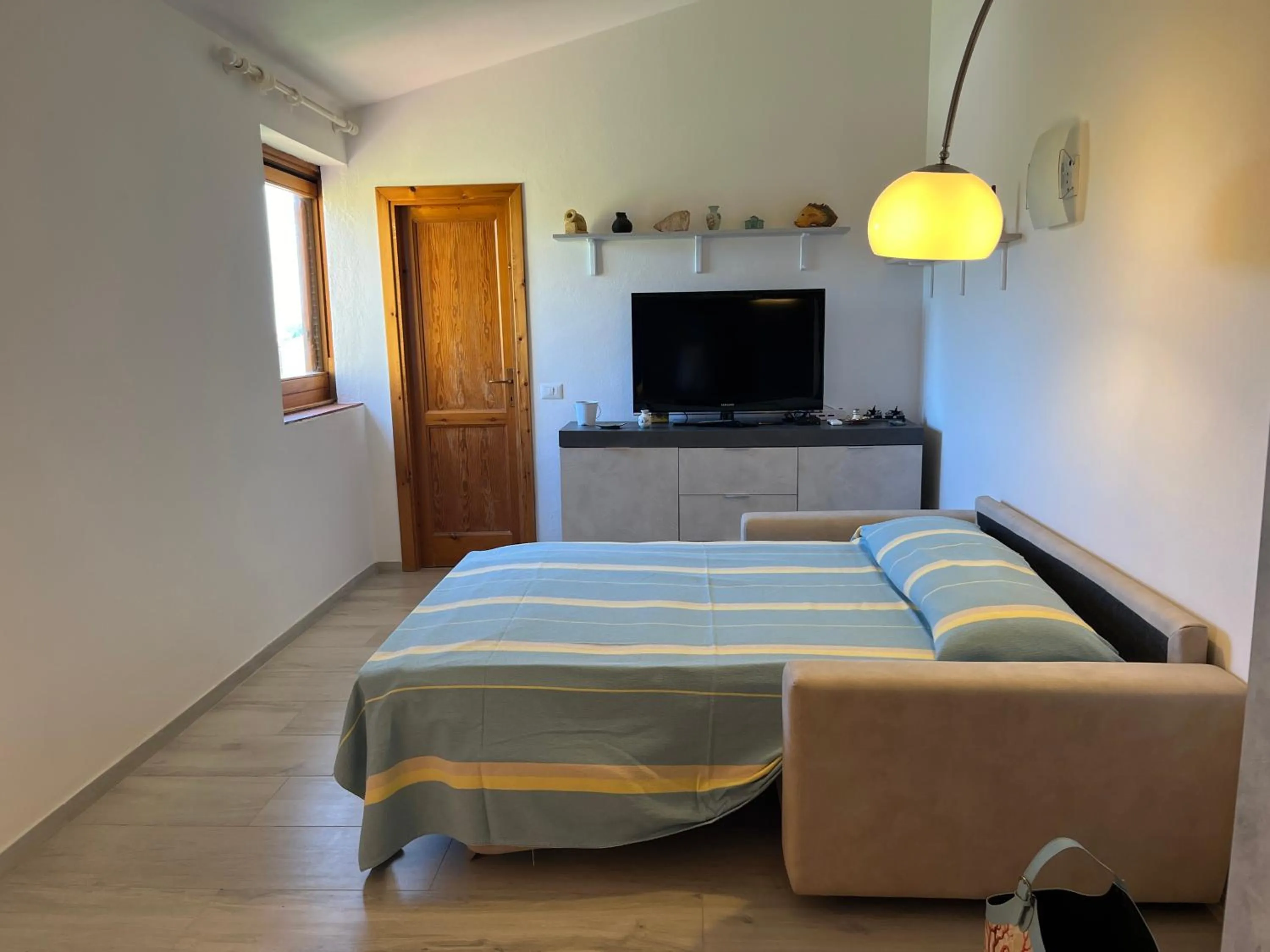 Bed in Porto Coda Cavallo Salina Bamba