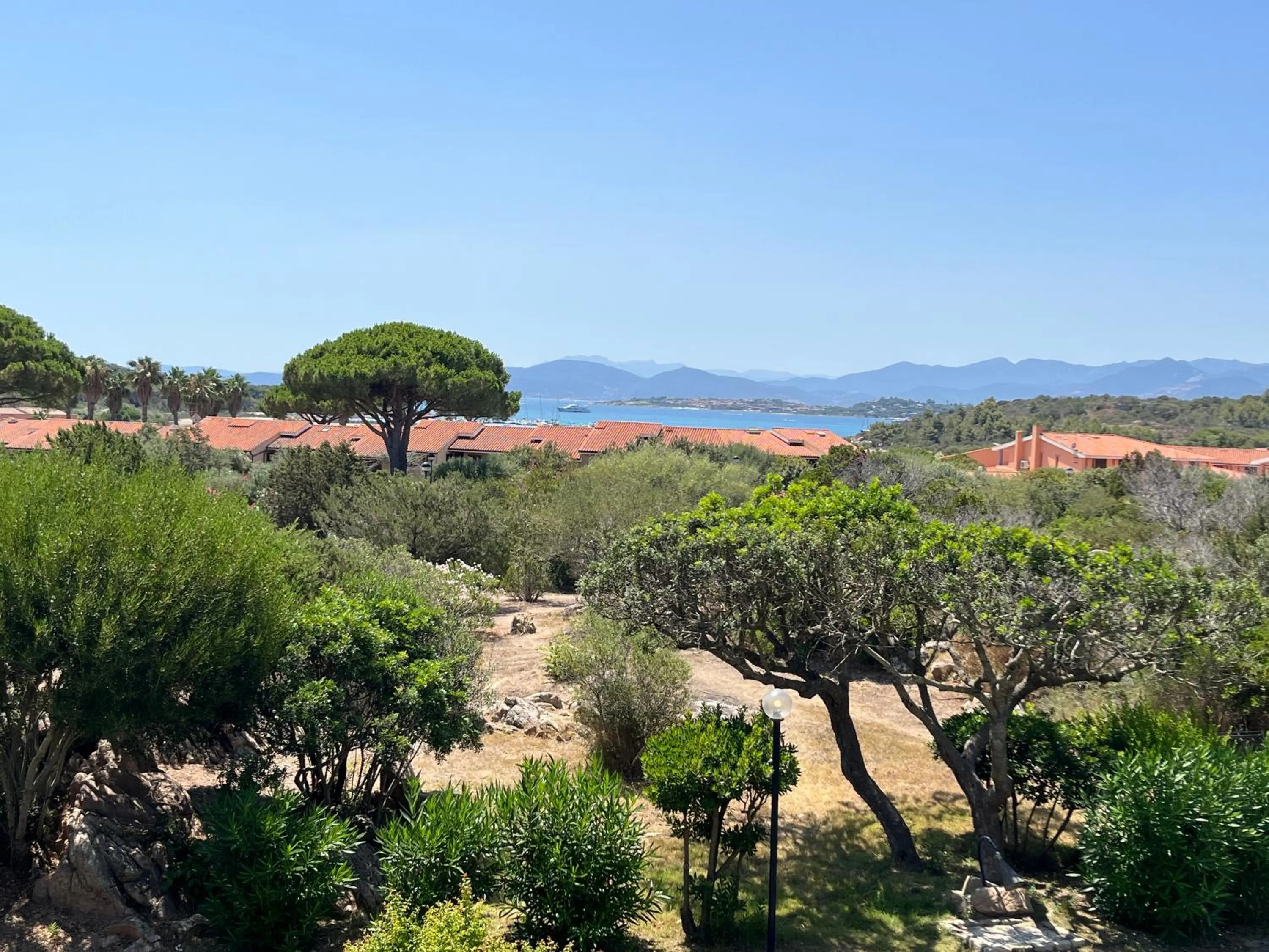 Porto Coda Cavallo Salina Bamba