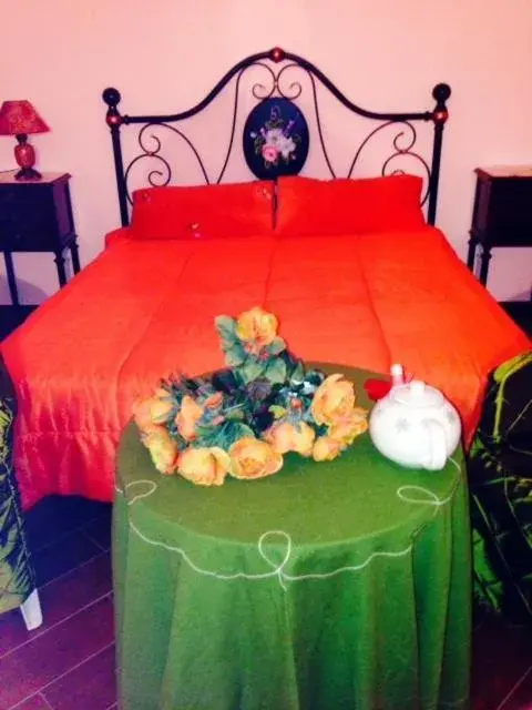 Double with Shared Bathroom in Magnolia House Double with Shared Bathroom in Magnolia House