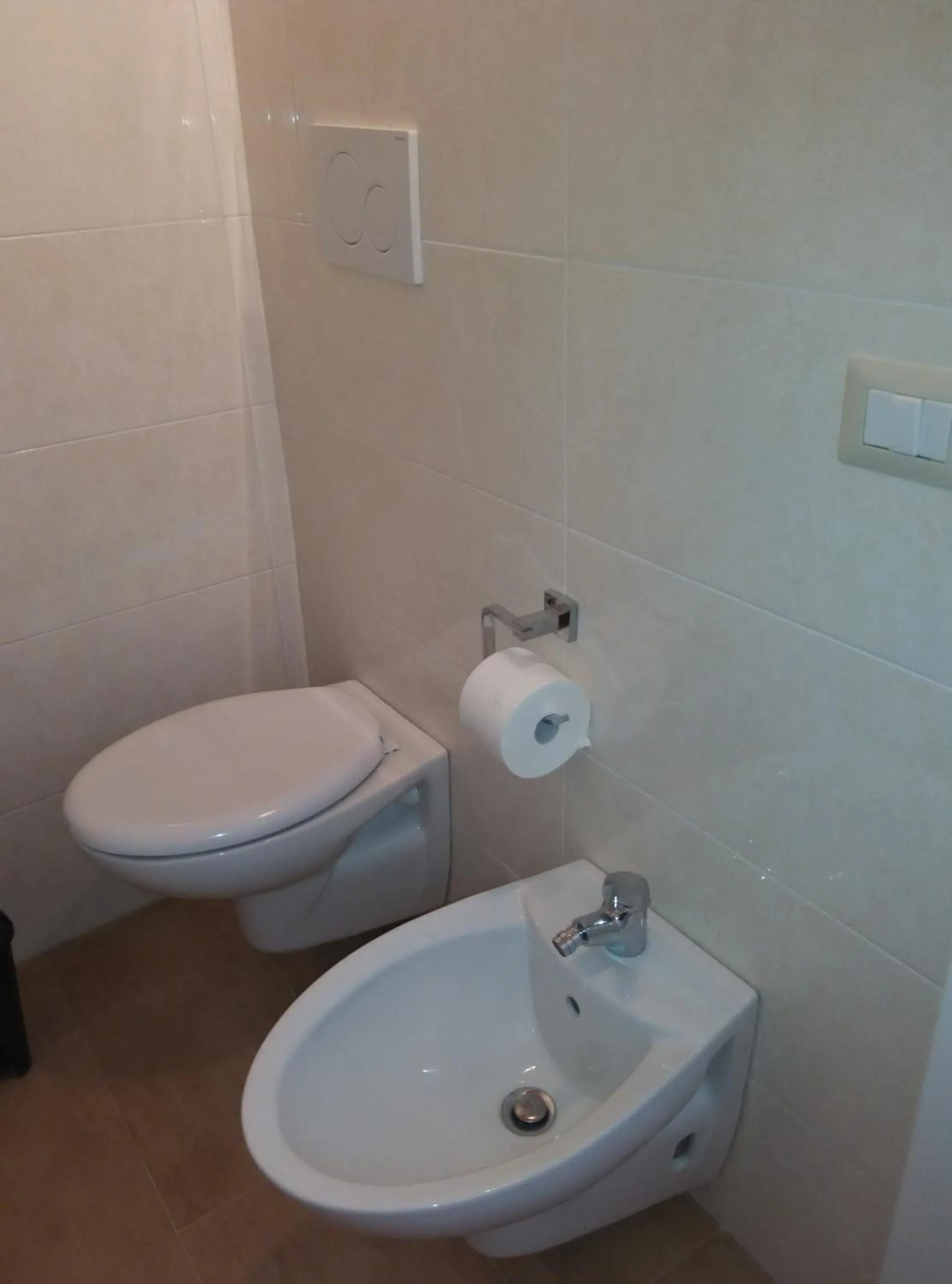 Toilet in OtrantoCasa