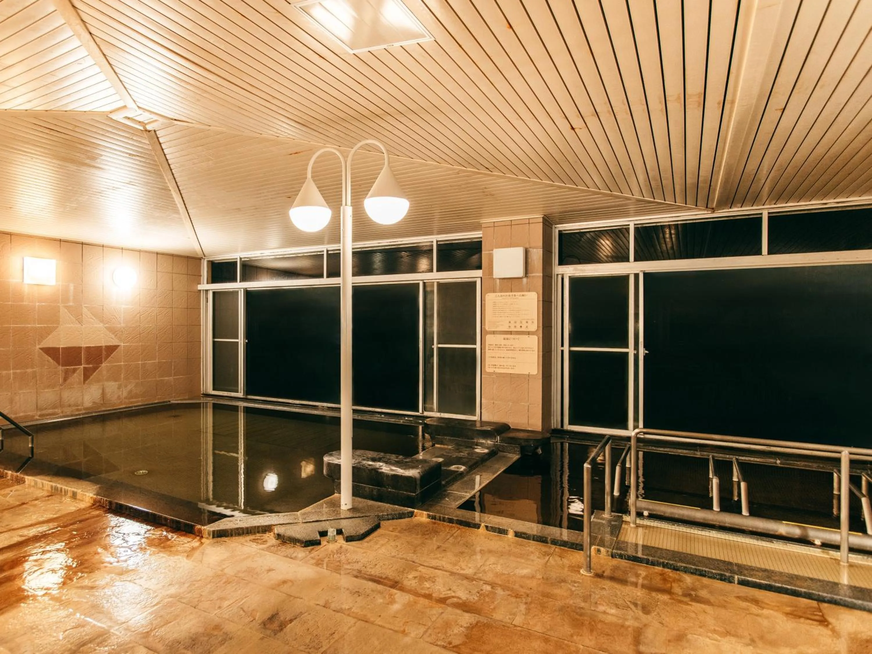 Public Bath in KAMENOI HOTEL Kii-Tanabe