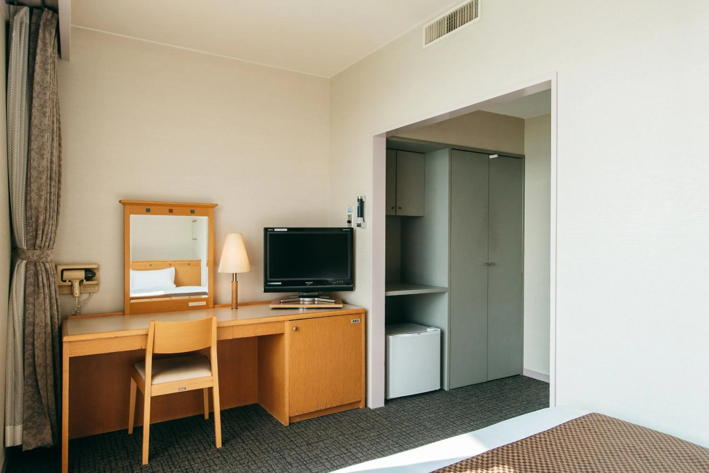 Photo of the whole room in KAMENOI HOTEL Kii-Tanabe