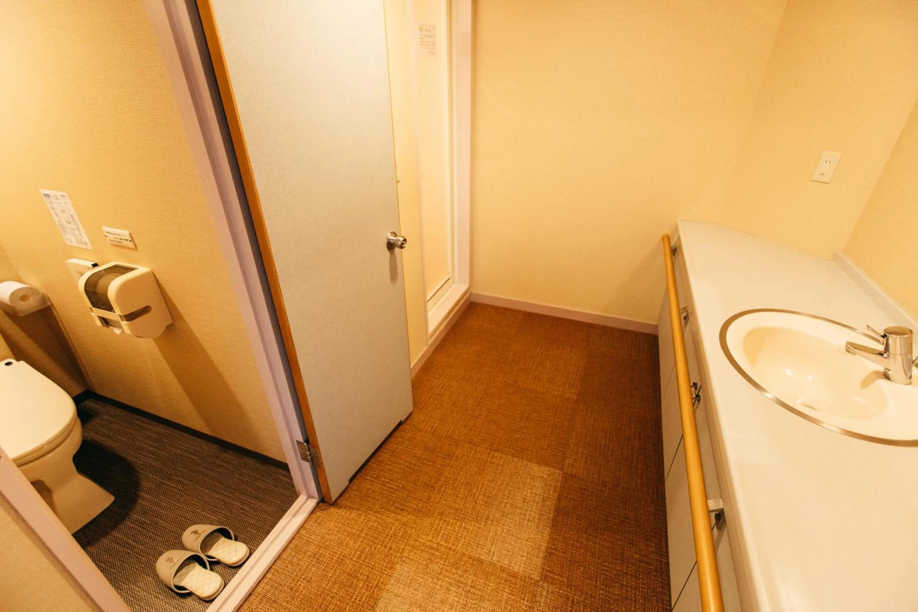 Toilet in KAMENOI HOTEL Kii-Tanabe