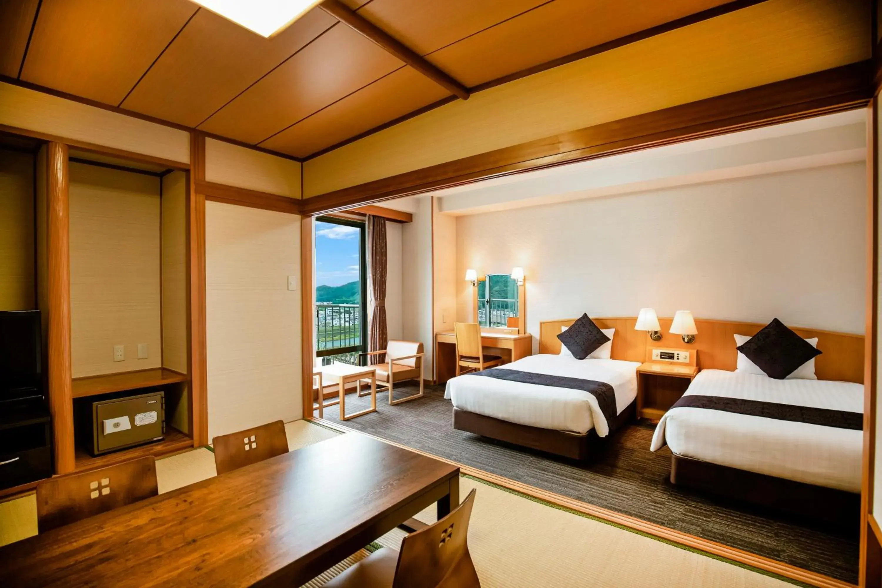 Bed in Kanpo no Yado Ino Bed in Kanpo no Yado Ino