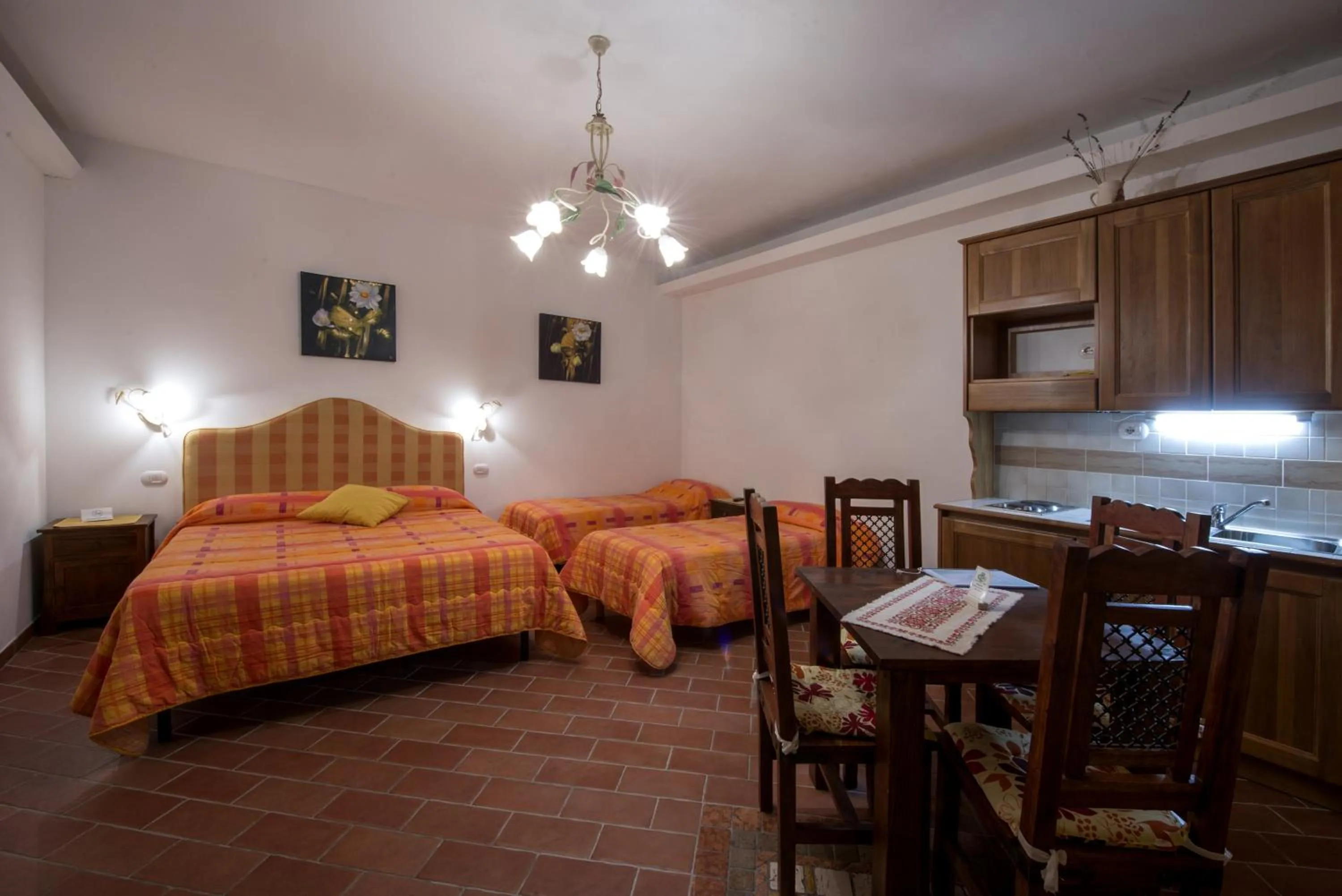 Photo of the whole room, Bed in Cecco di Nara