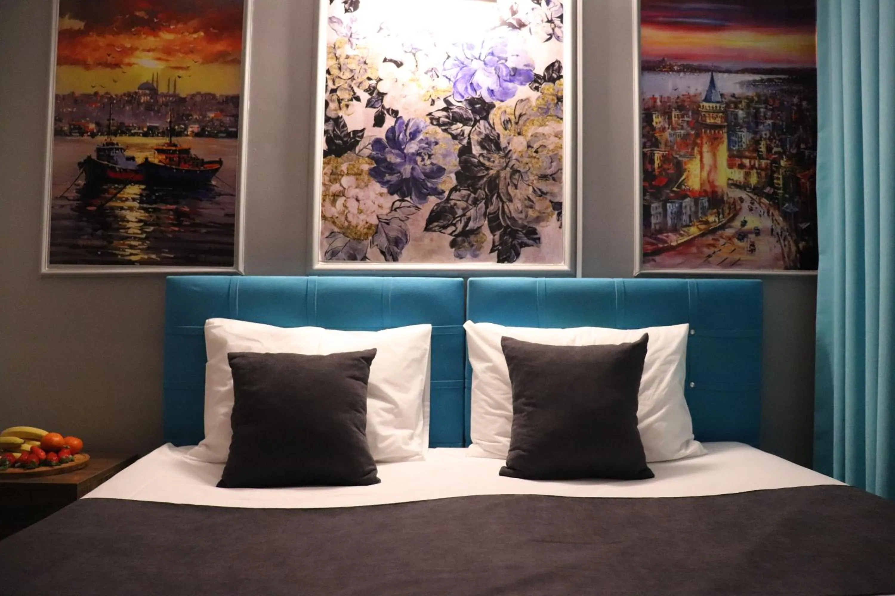 Bed in İstanbul Terrace Hotel