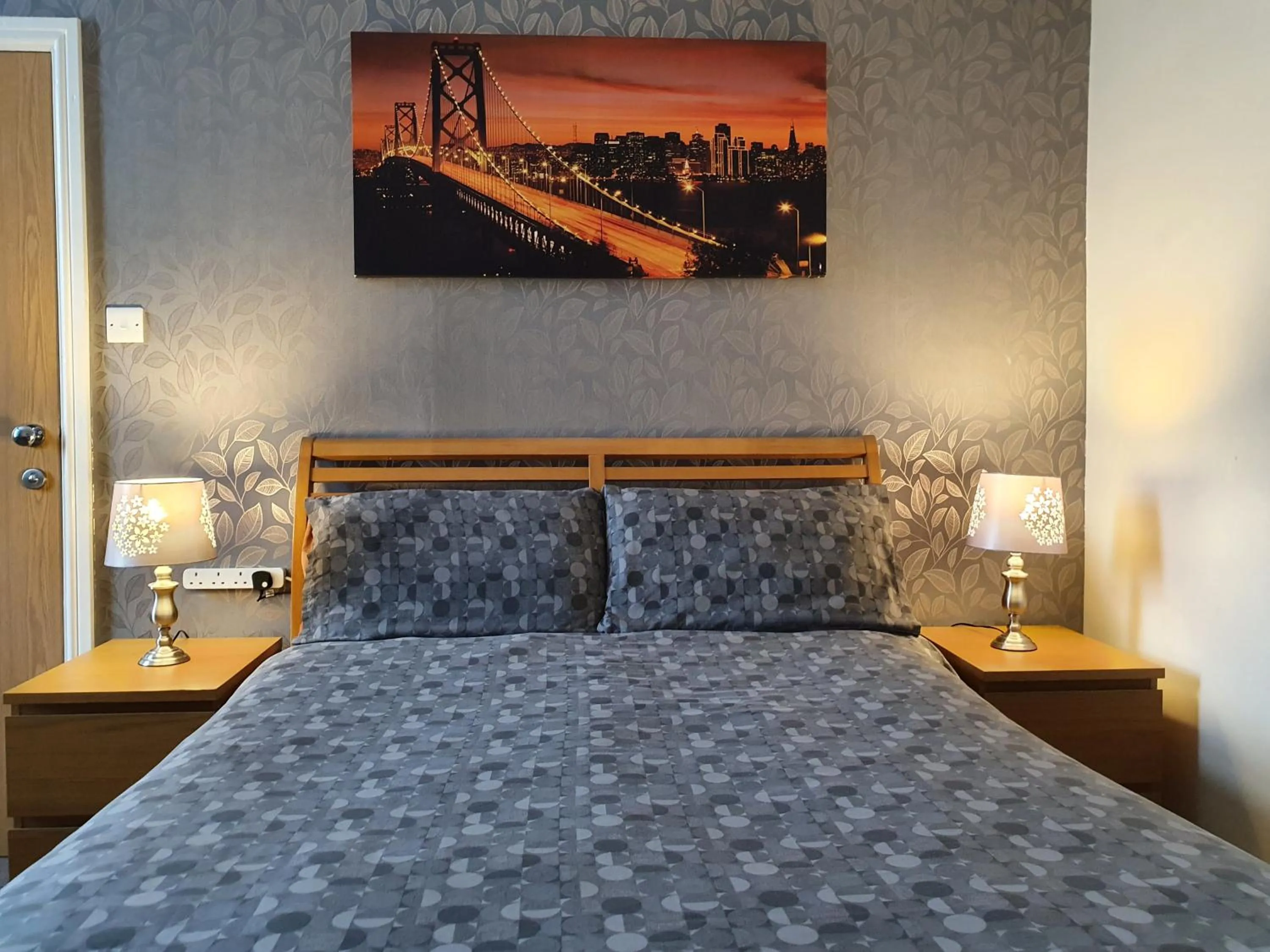 Bed in Brookfield Hotel