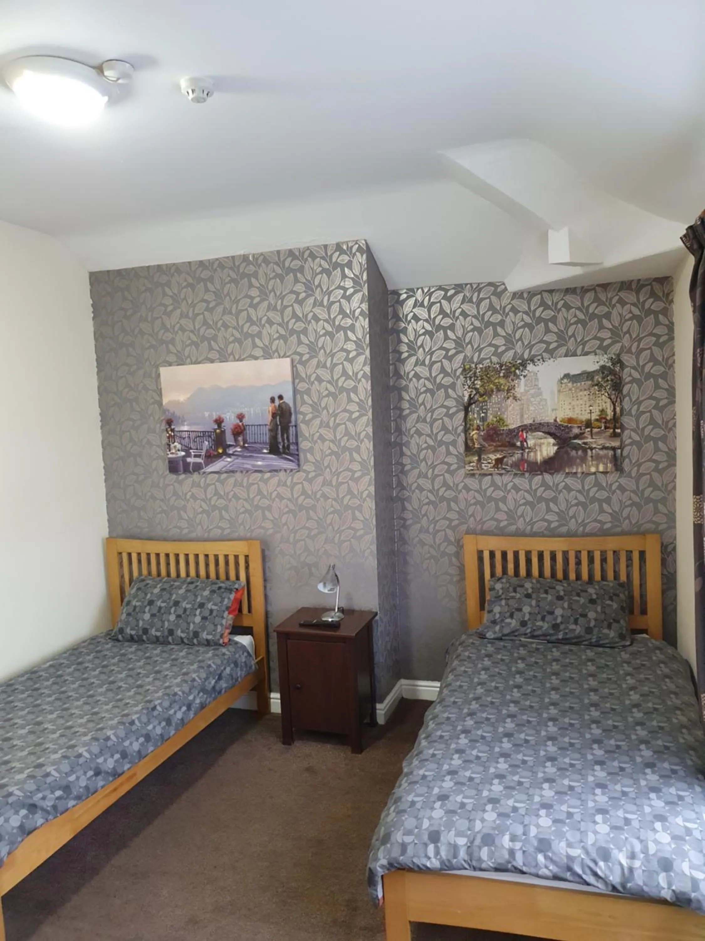 Bed in Brookfield Hotel