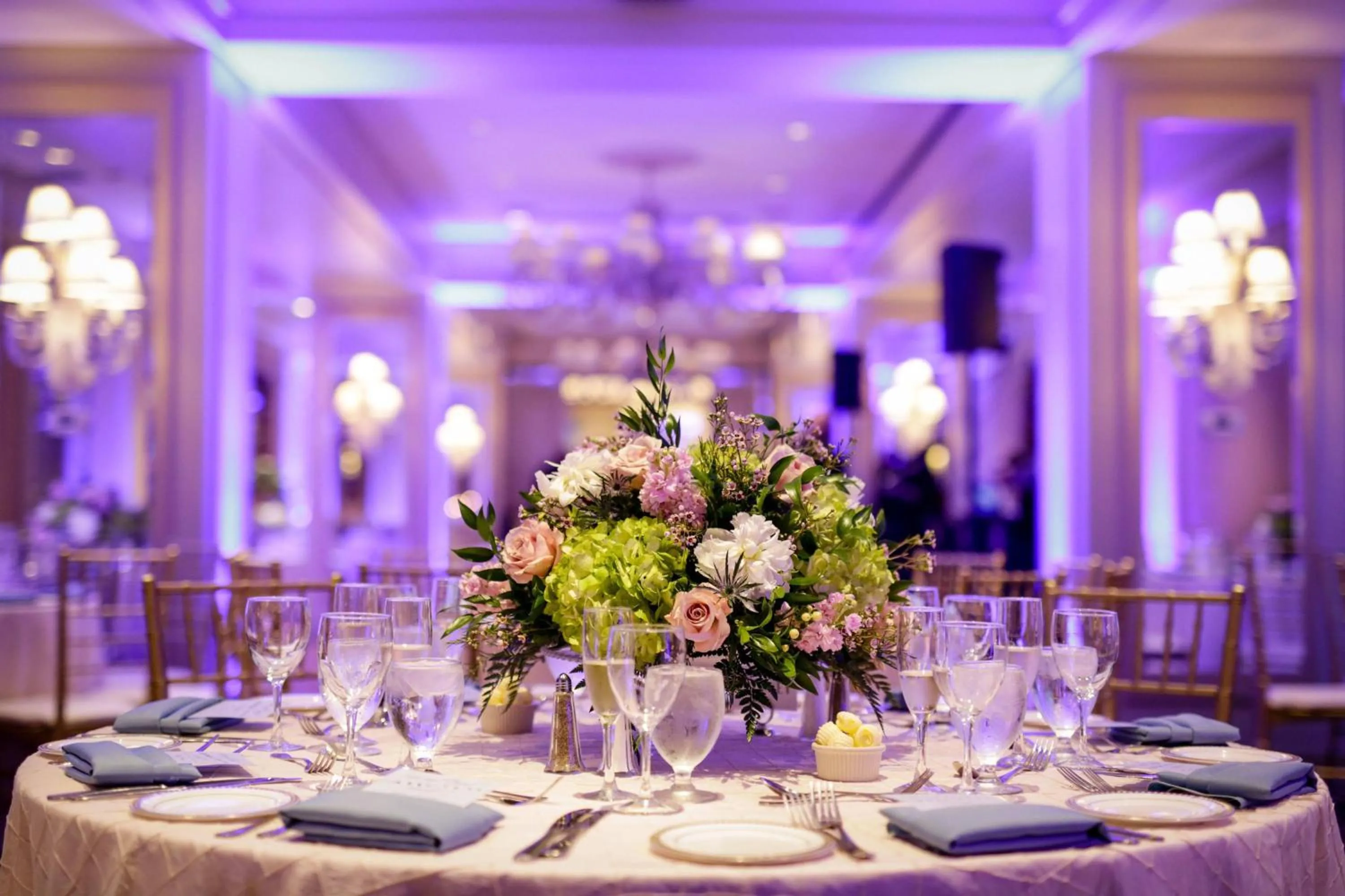 Lobby or reception in Renaissance Philadelphia Downtown Hotel