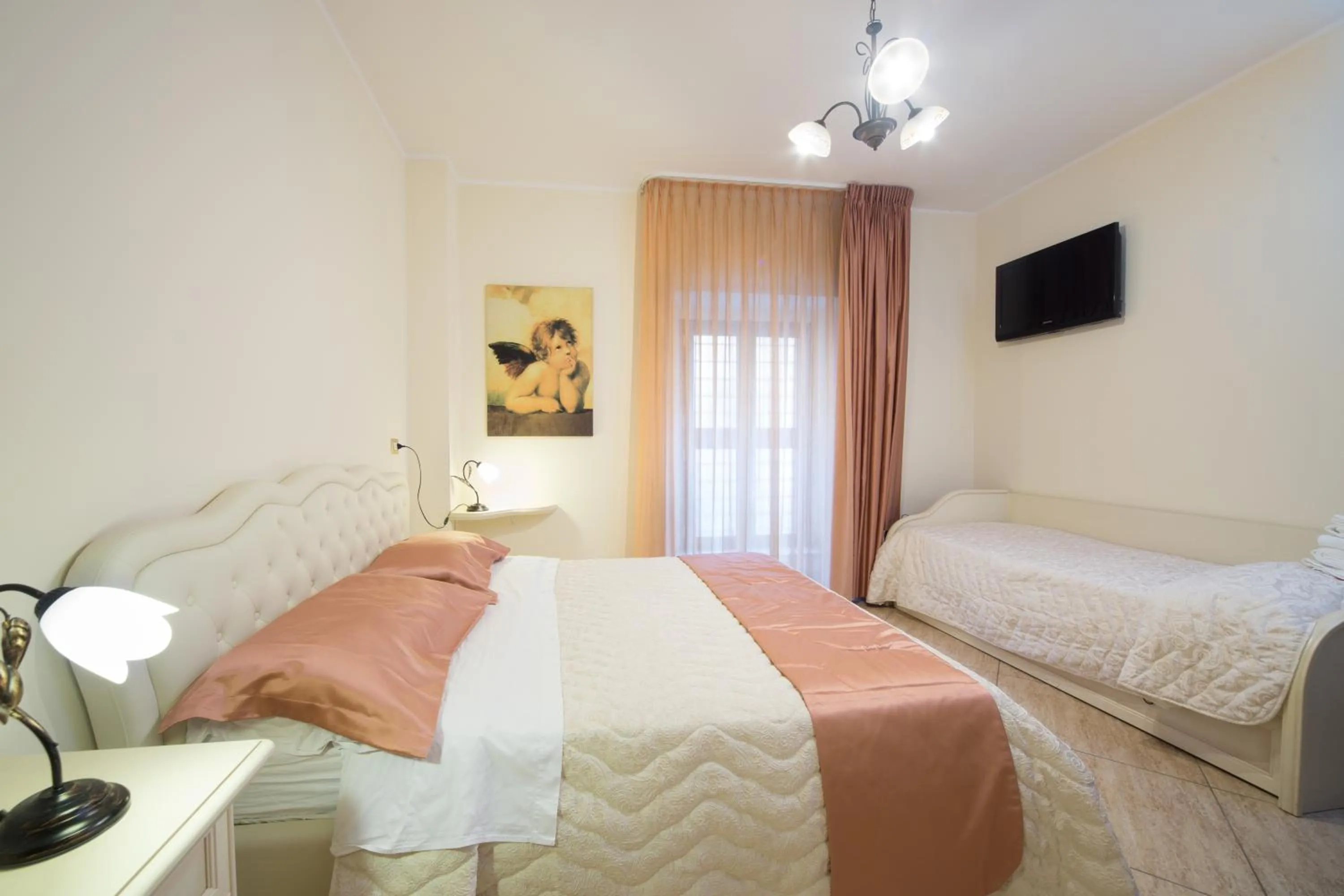 Bed in B&B Casa Cavour