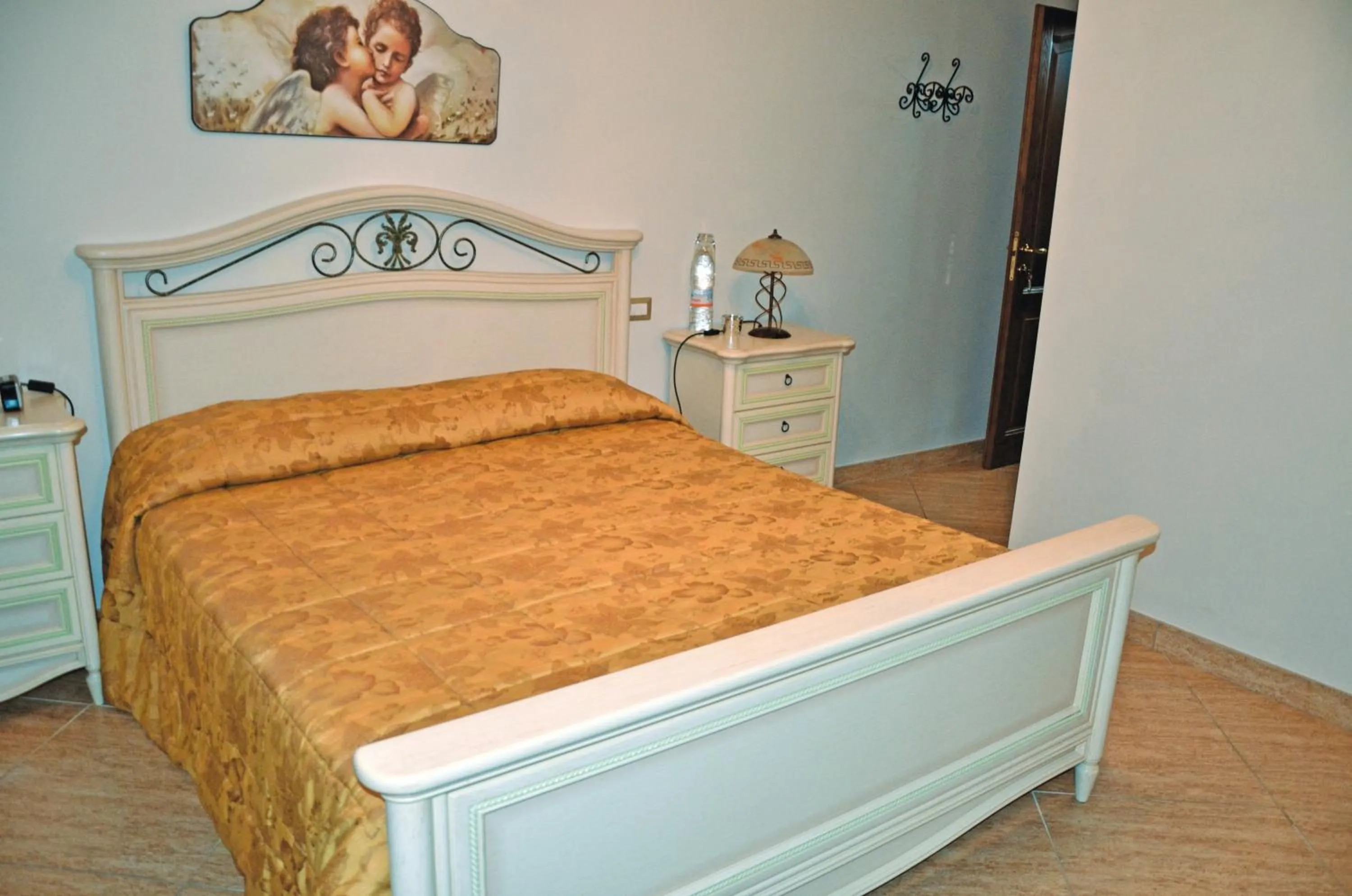 Bed in B&B Casa Cavour