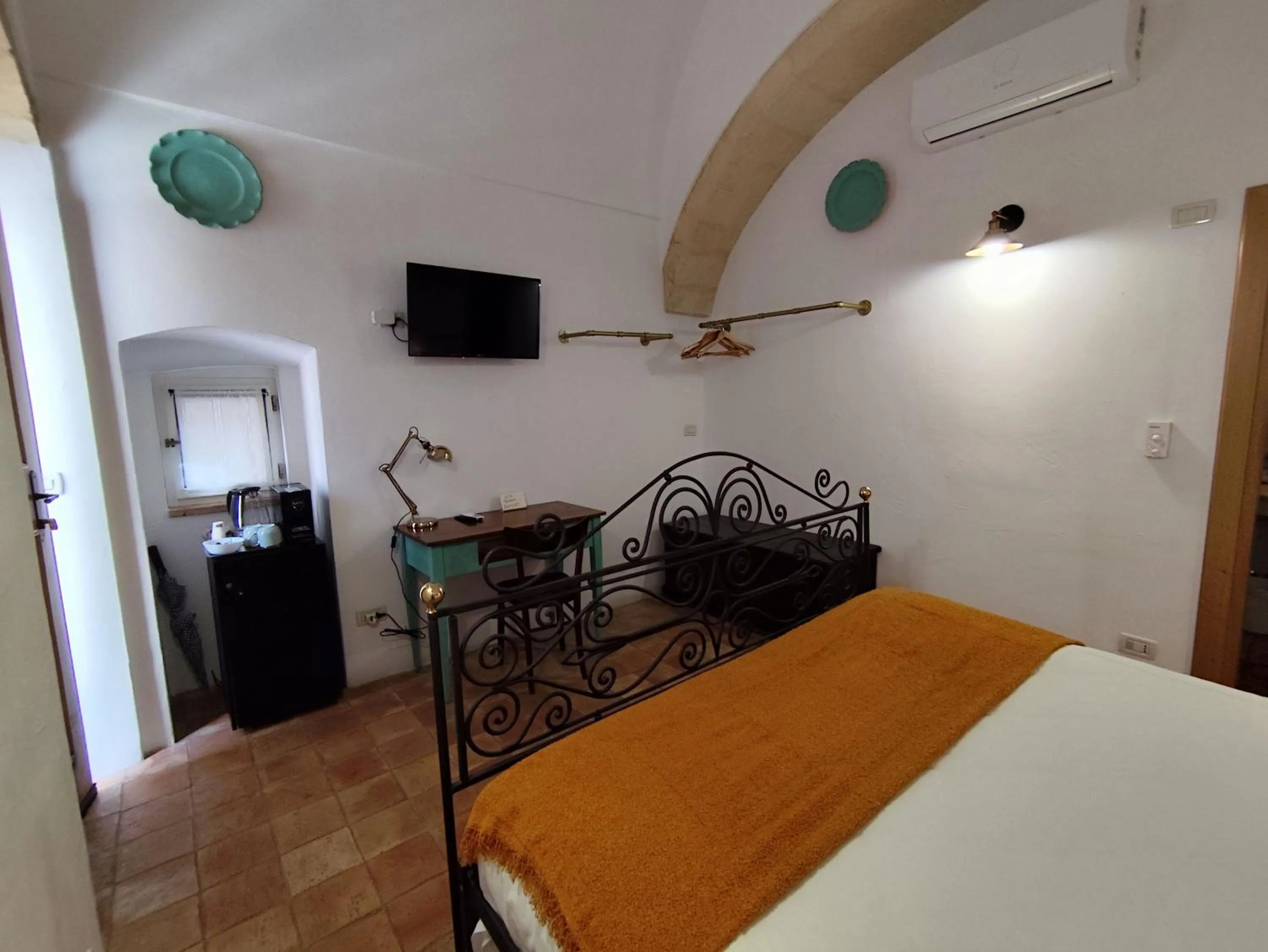 Bedroom, Bed in Agli Archi Dimore Storiche