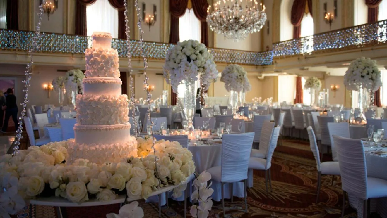Banquet/Function facilities in Omni William Penn Hotel