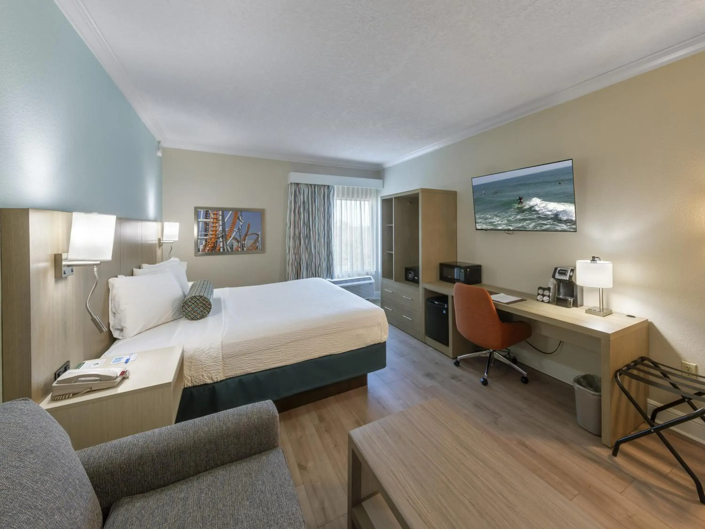 King Room with Sofa Bed in Galleria Palms Orlando - Free Theme Park Shuttles King Room with Sofa Bed in Galleria Palms Orlando - Free Theme Park Shuttles