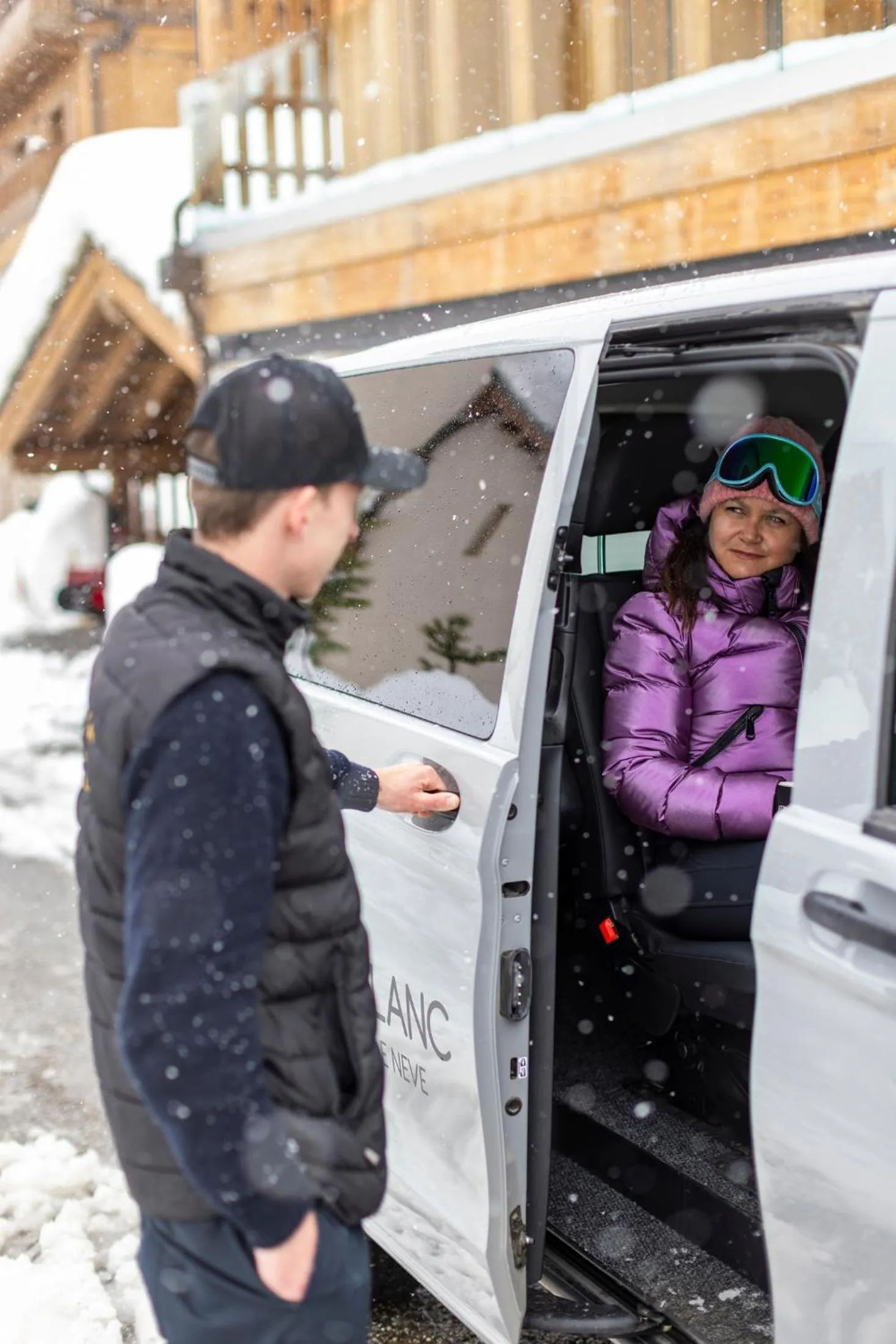 People in Hotel MONT-BLANC VAL D'ISERE