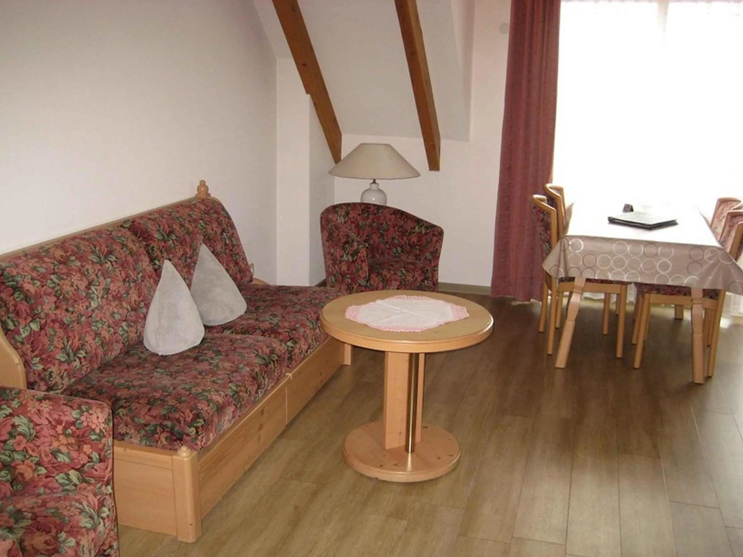 Seating area in Hotel garni zur Linde