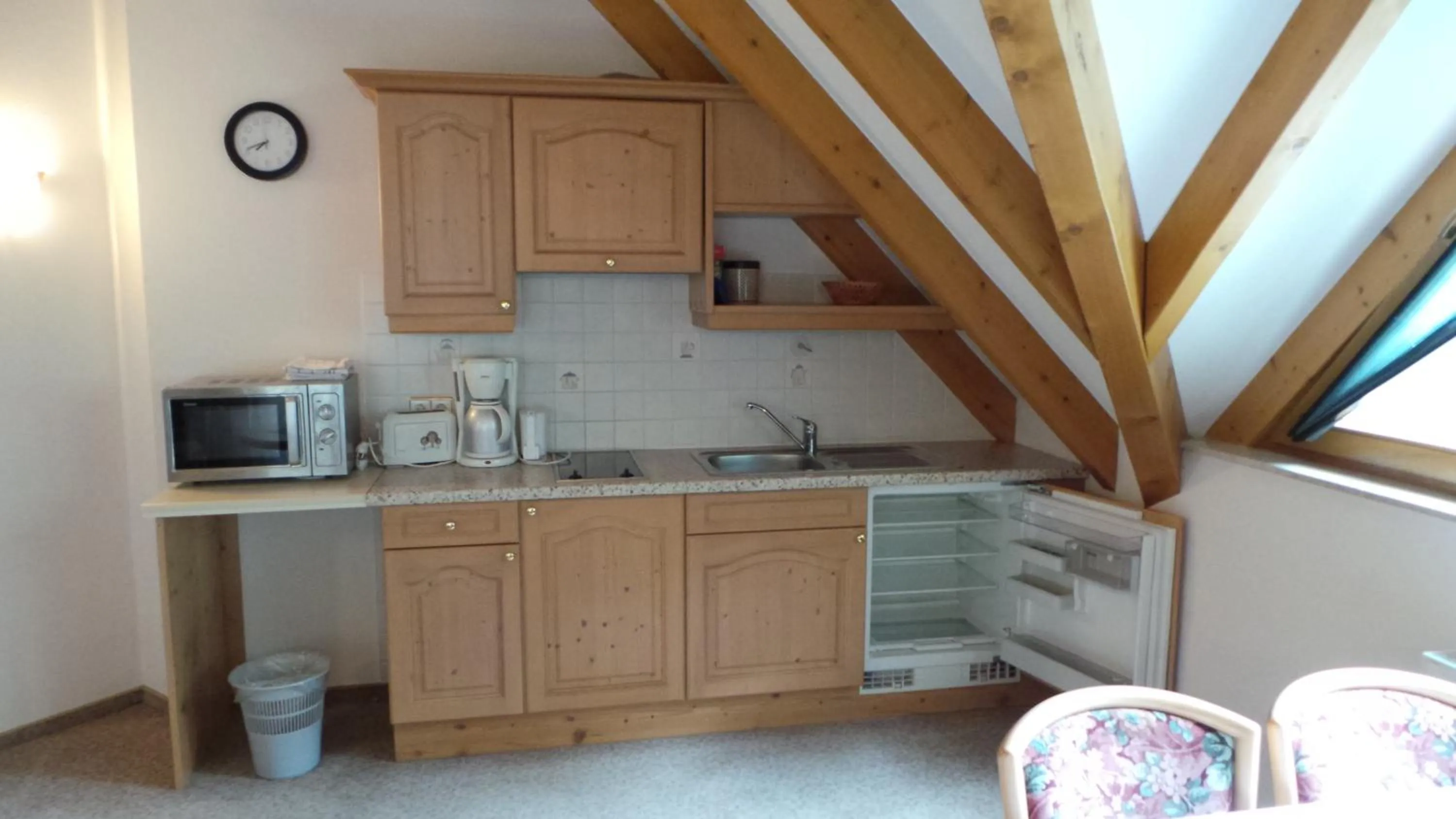 Kitchen or kitchenette in Hotel garni zur Linde