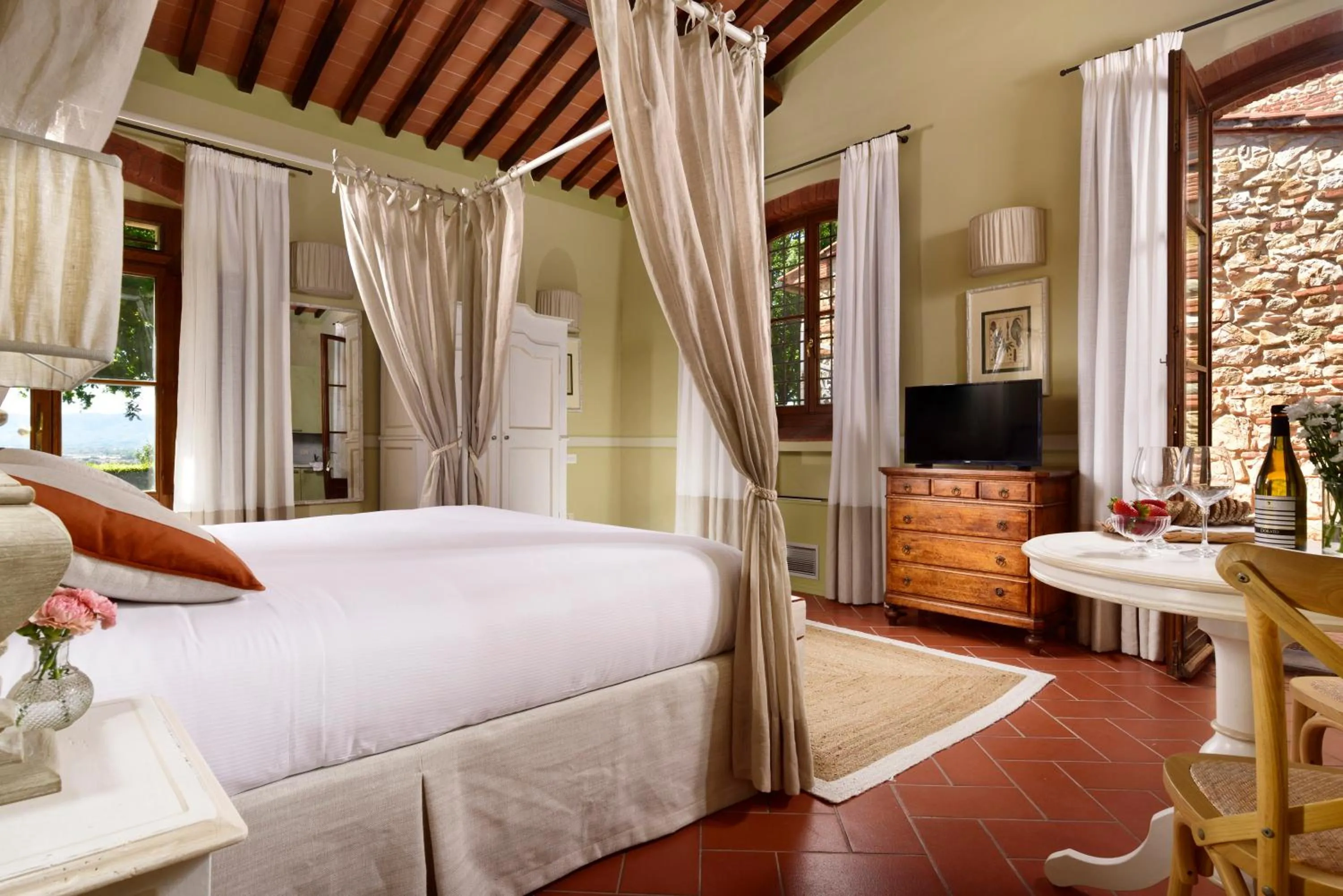 Bed in Borgo Antico Casalbosco Holiday Home & Winery