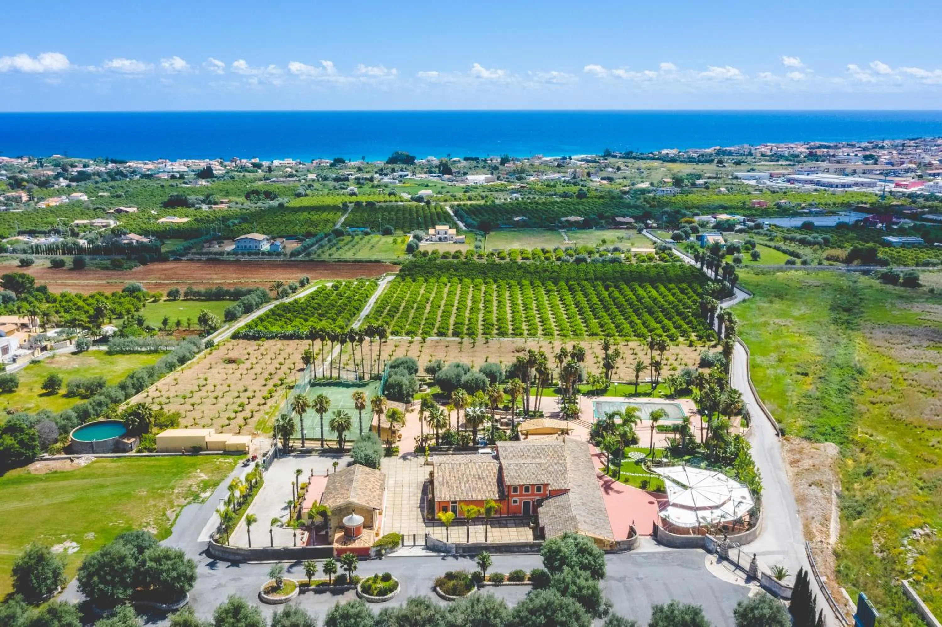 Bird's eye view in Nuovo Castello Crisilio
