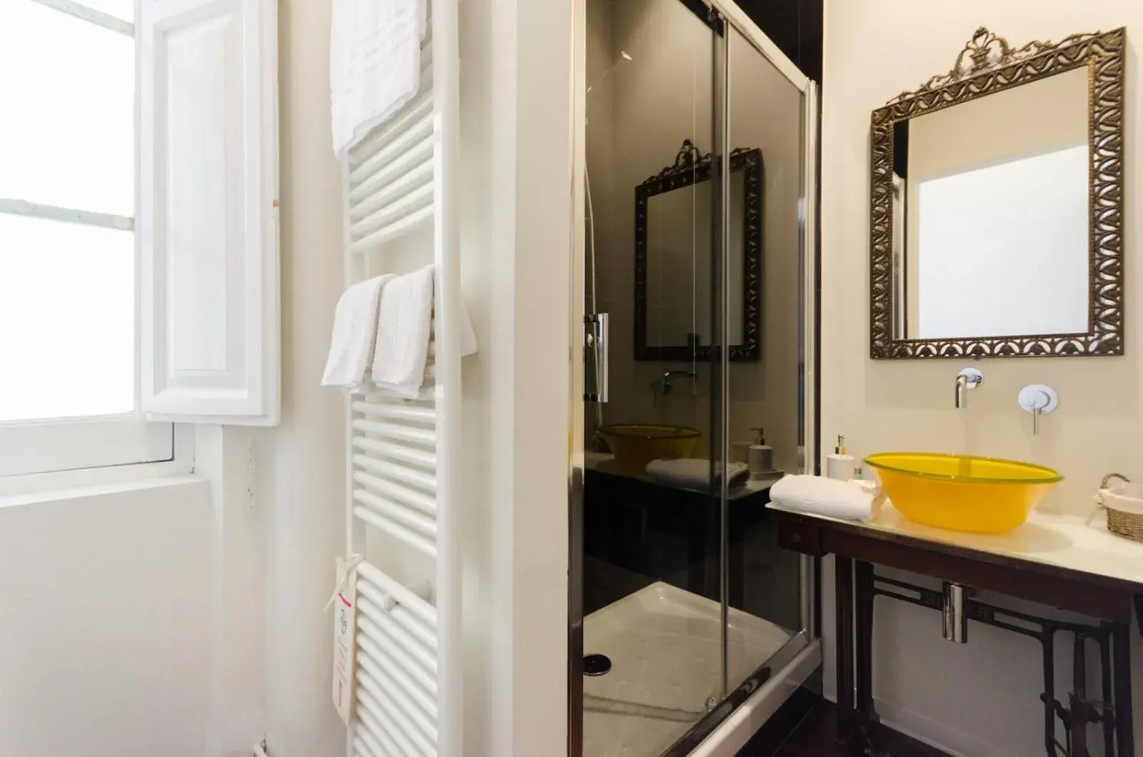 Deluxe Double or Twin Room - single occupancy in Dimora Novecento Deluxe Double or Twin Room - single occupancy in Dimora Novecento