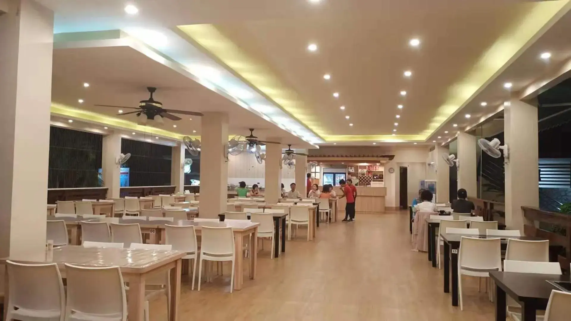 Restaurant/places to eat in Camotes Ocean Heaven Resort Restaurant/places to eat in Camotes Ocean Heaven Resort
