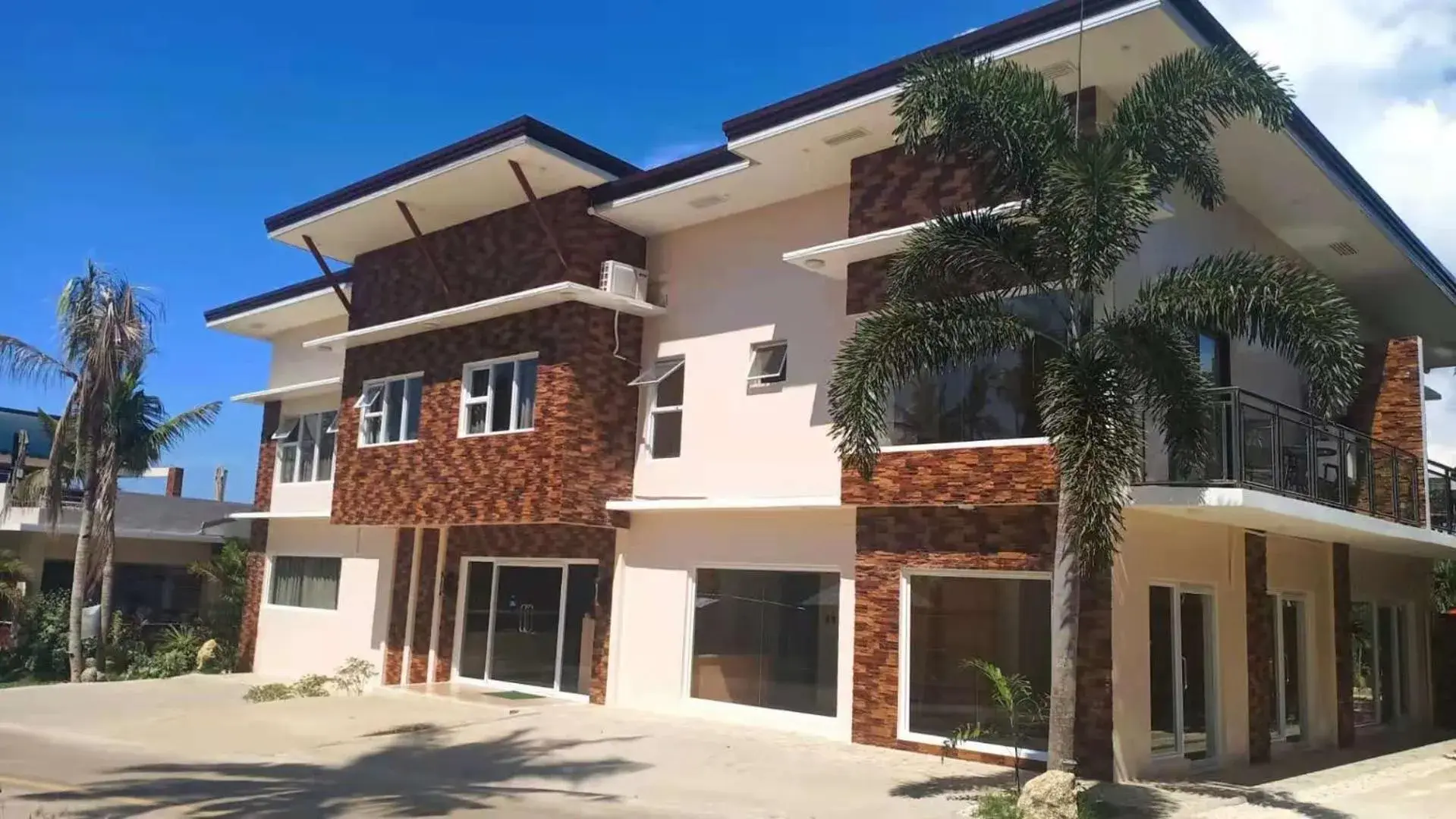 Property building in Camotes Ocean Heaven Resort Property building in Camotes Ocean Heaven Resort