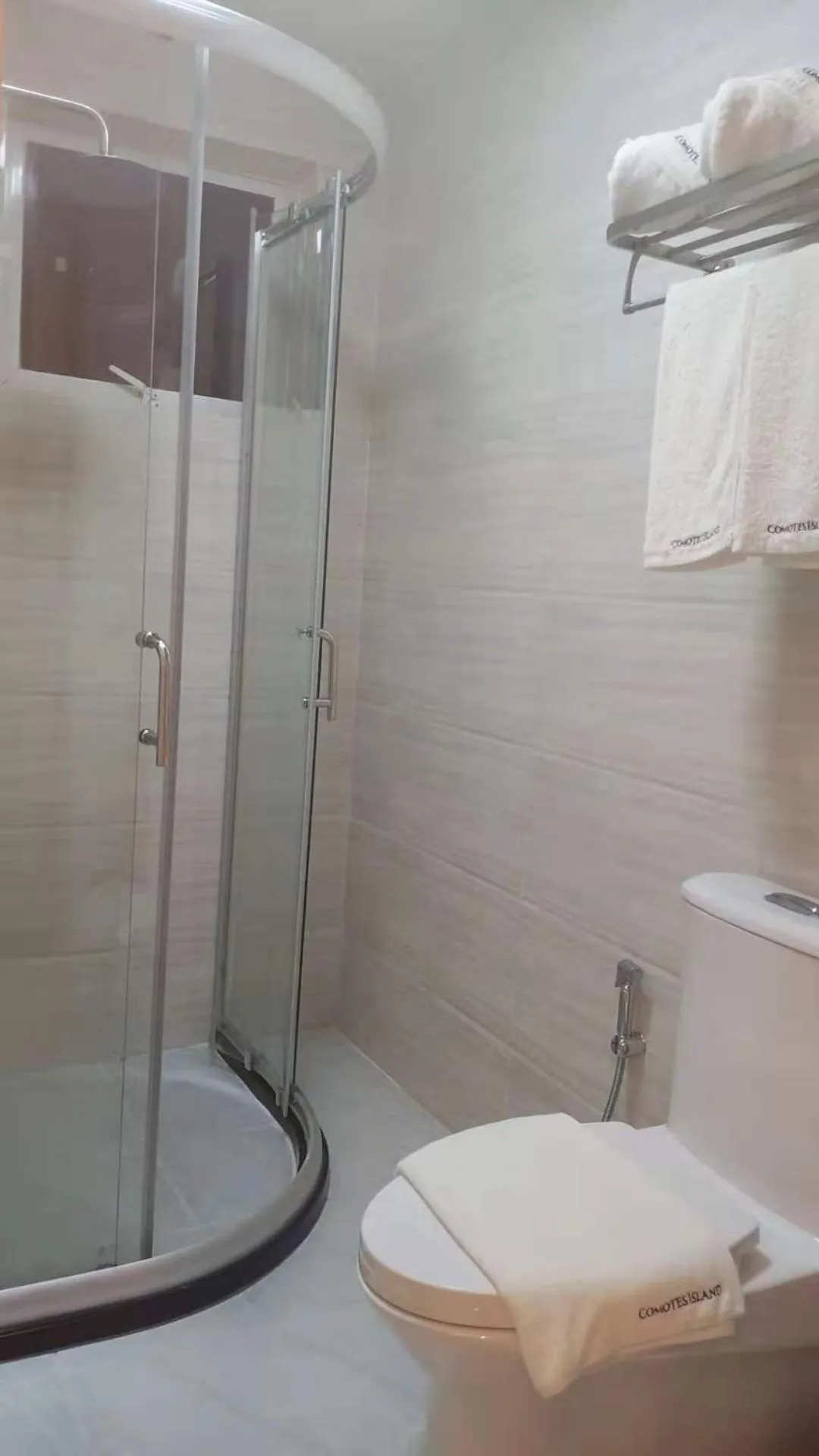 Bathroom in Camotes Ocean Heaven Resort