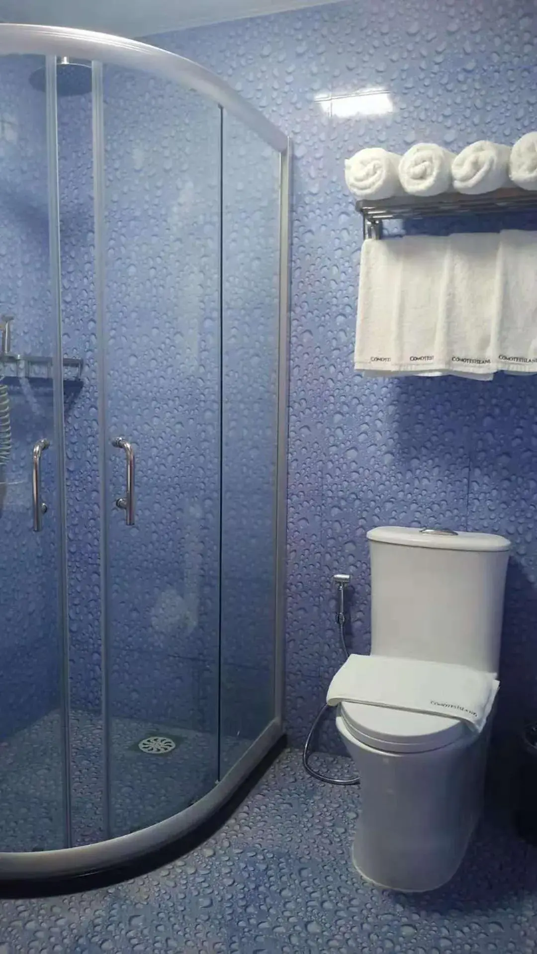 Bathroom in Camotes Ocean Heaven Resort Bathroom in Camotes Ocean Heaven Resort