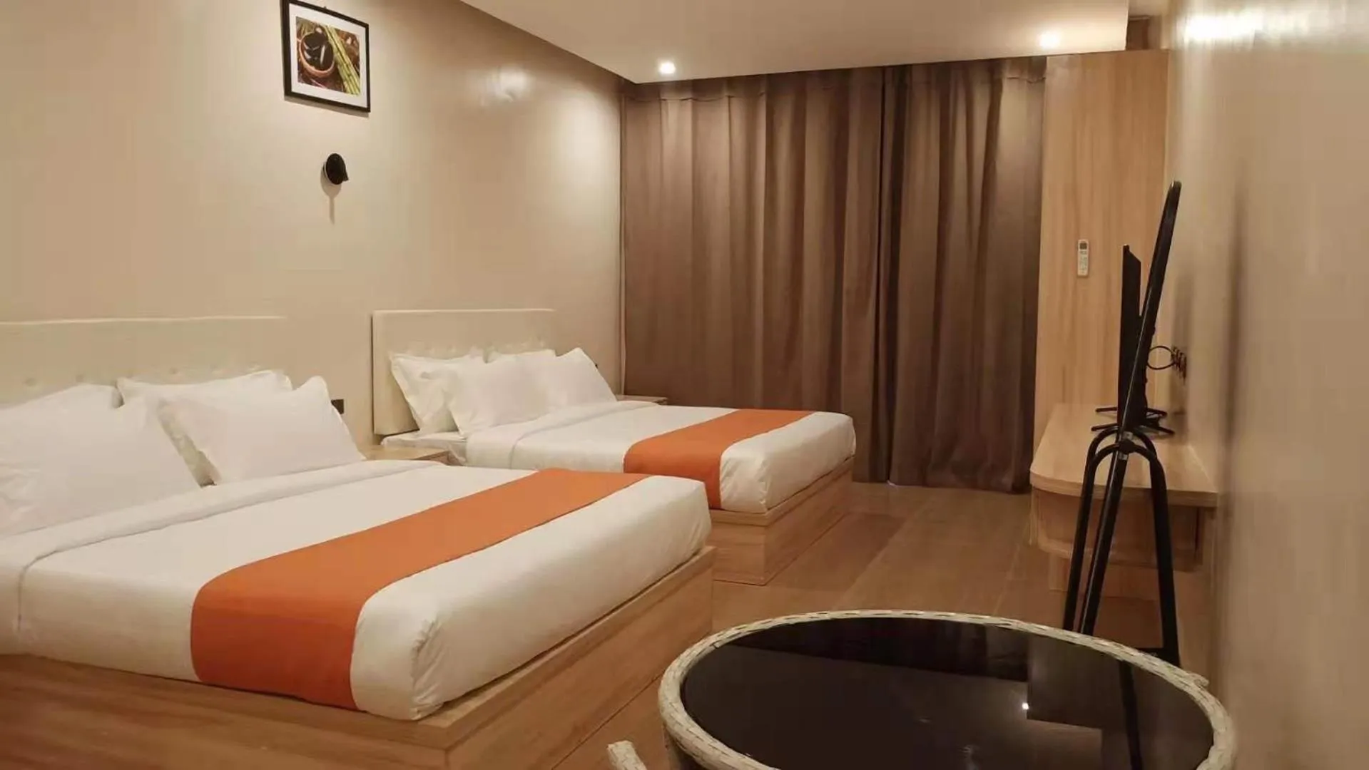 Photo of the whole room, Bed in Camotes Ocean Heaven Resort