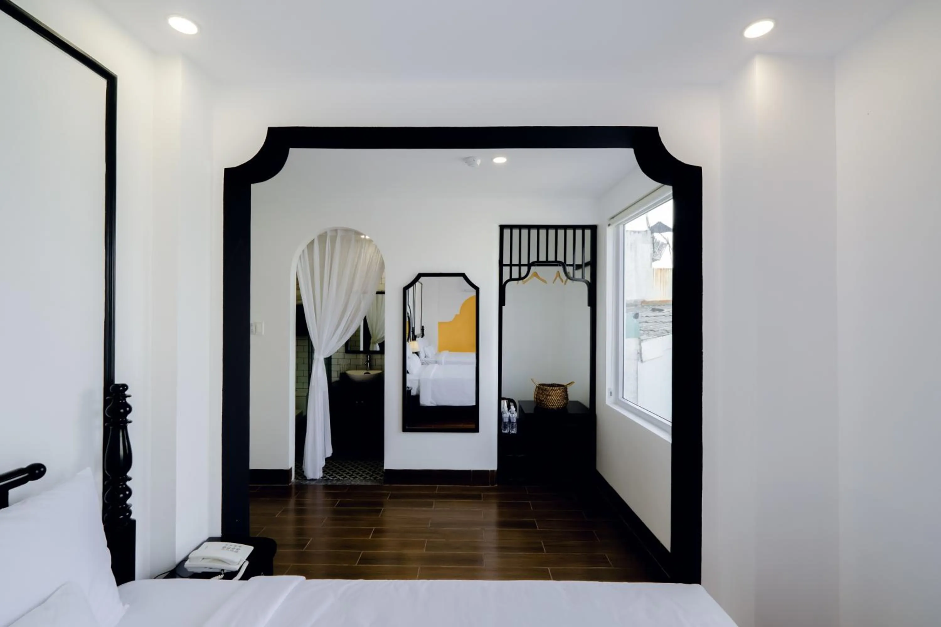 wardrobe, Bed in The Fancy House